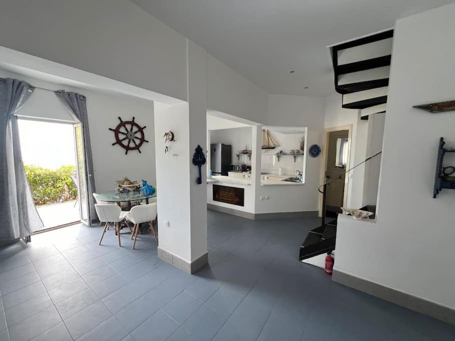 La Casa Sulle Rocce House On The Rocks Holiday home *