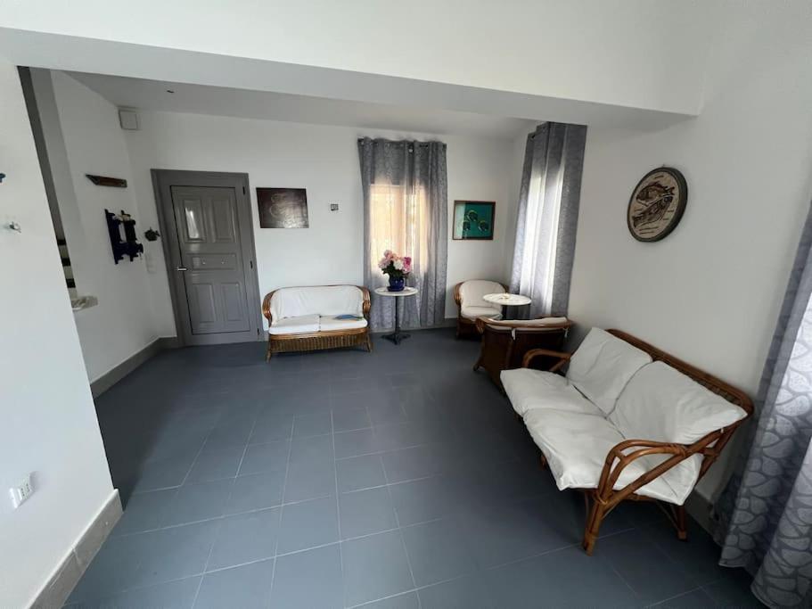 La Casa Sulle Rocce House On The Rocks