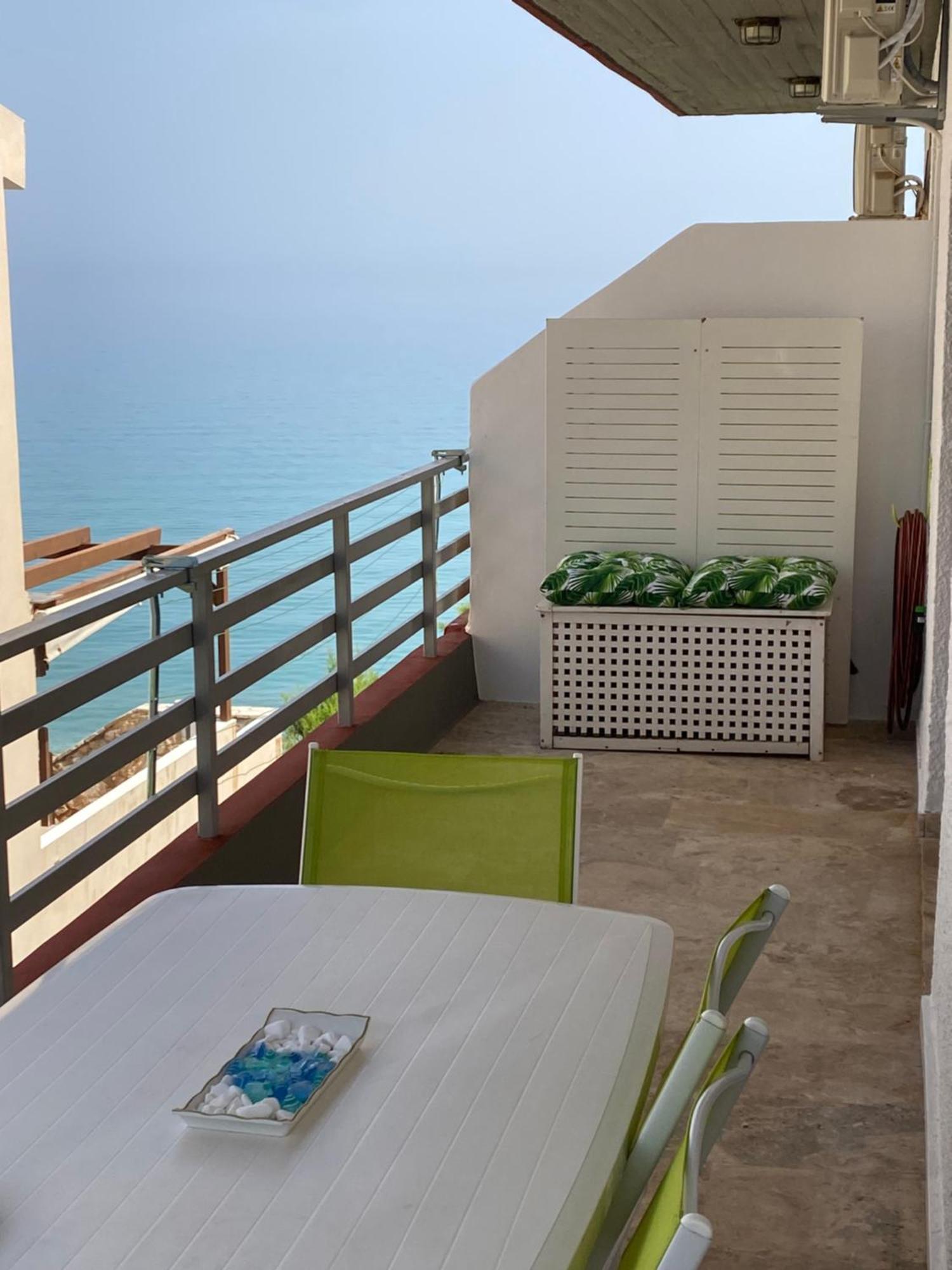 Sea Breeze 2 *
