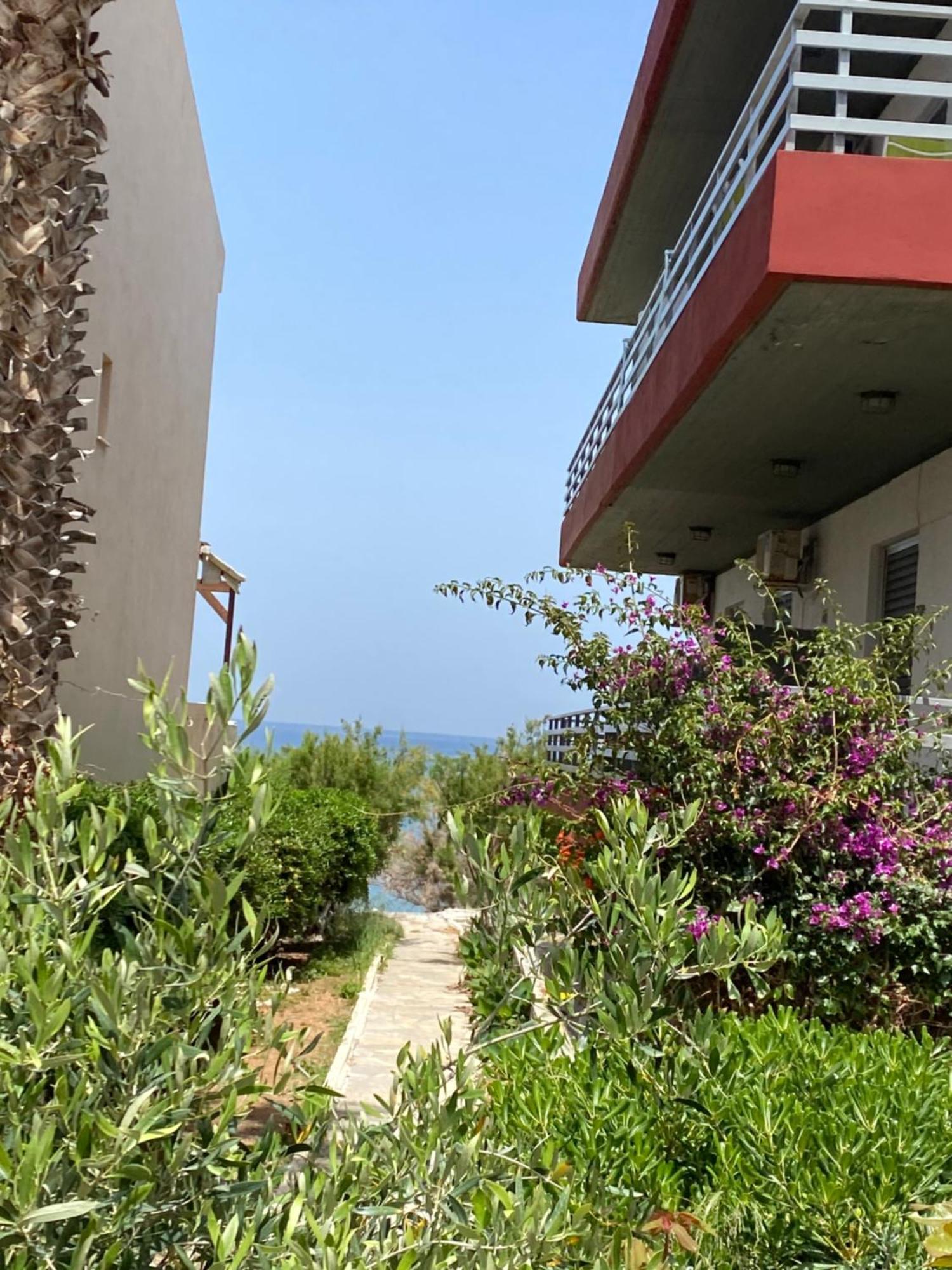 Apartment Sea Breeze 2 *