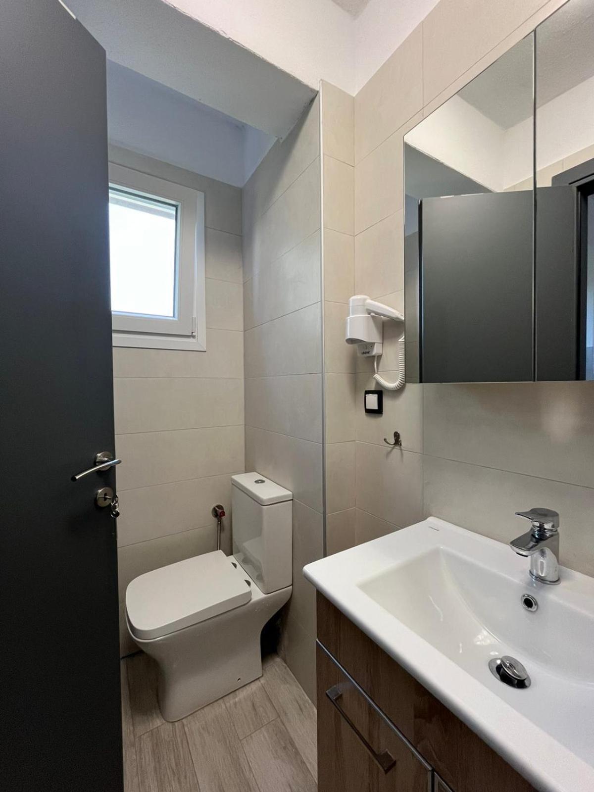 Irinishouse 5 * Toroni