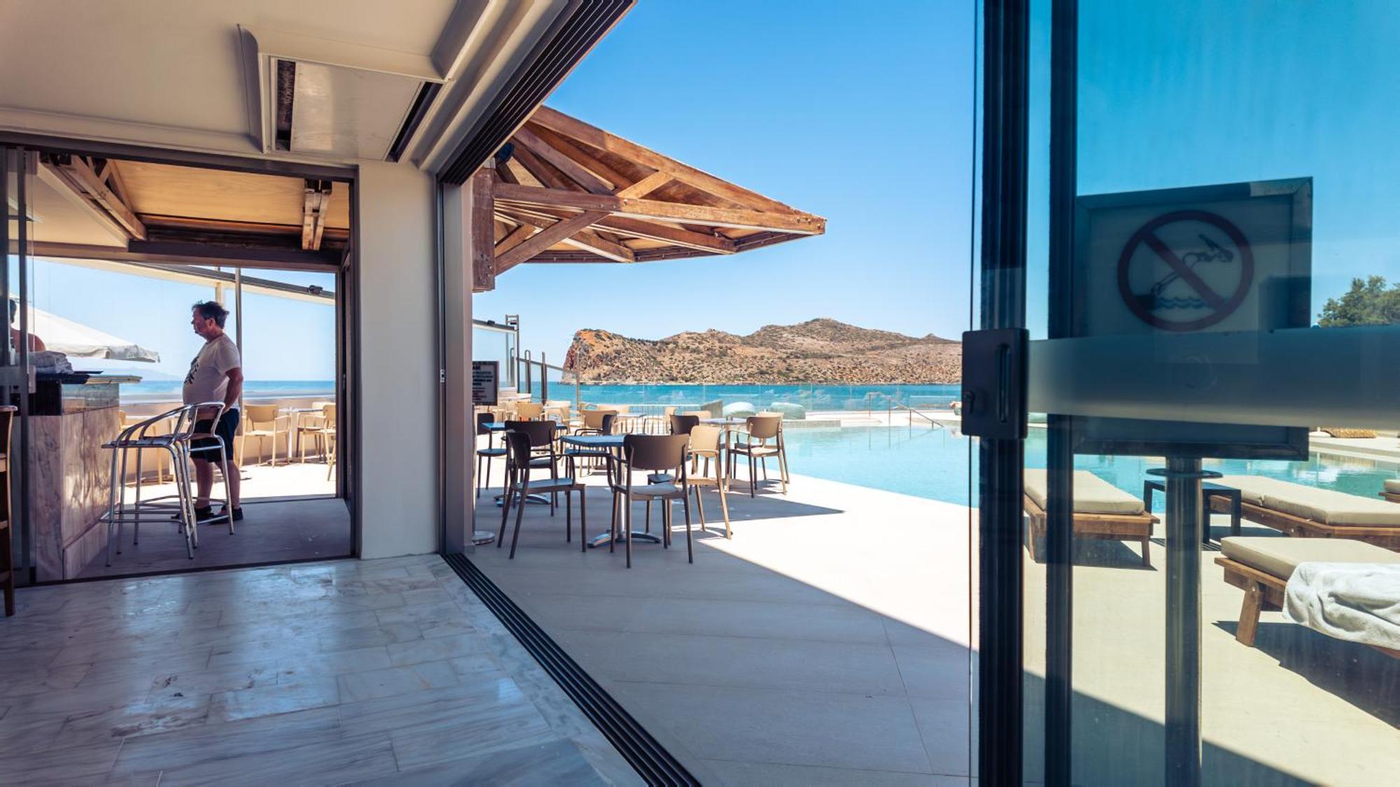 Aparthotel Chrispy Resort, Agia Marina (Crete)