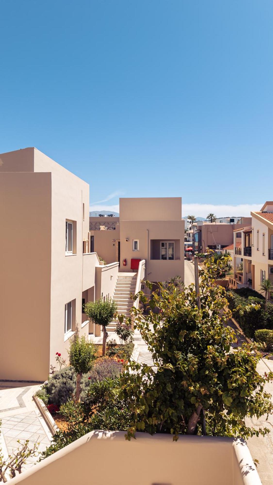Aparthotel Chrispy Resort, 4*