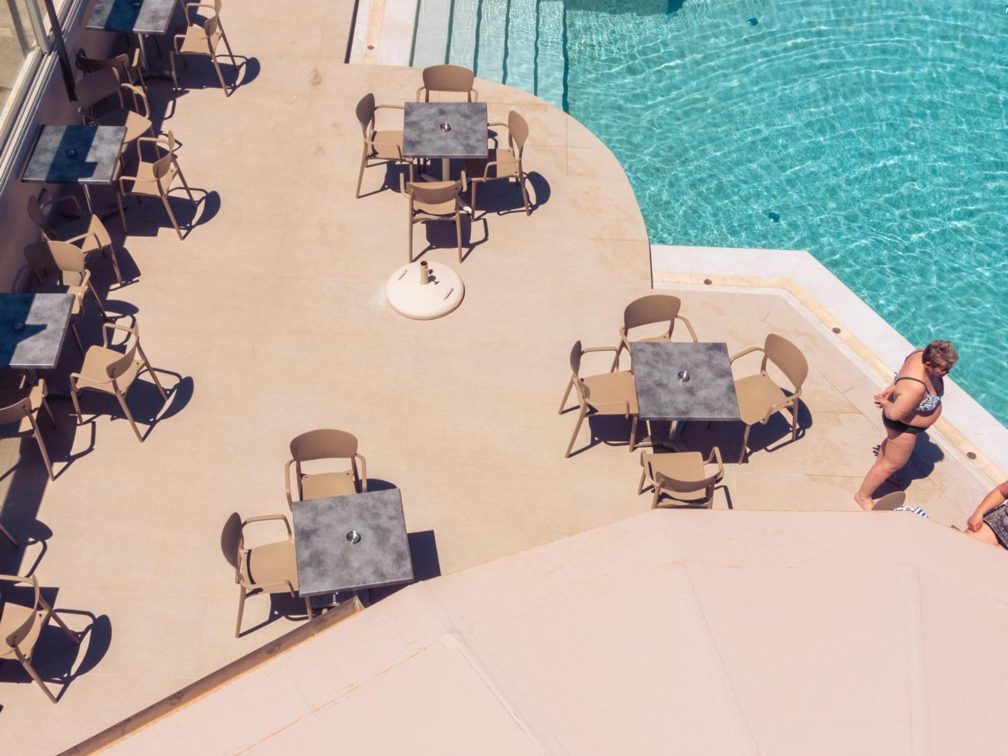 Chrispy Resort,