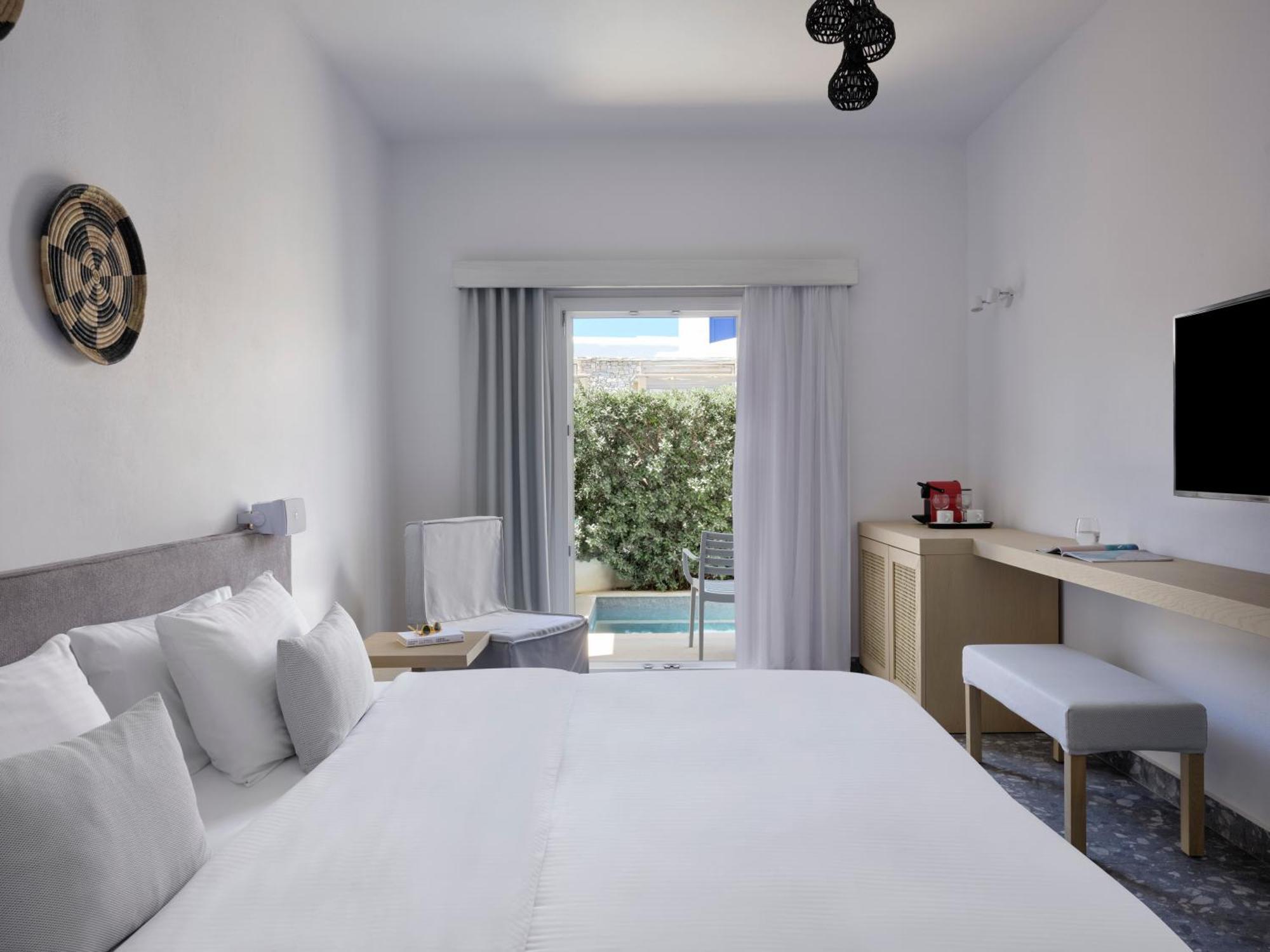 Mykonos Kosmoplaz 4*