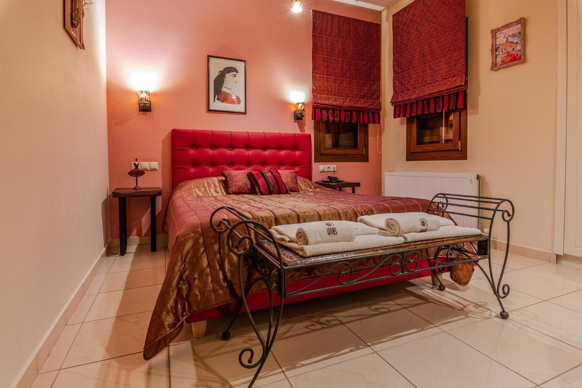 Lions Nine Aparthotel