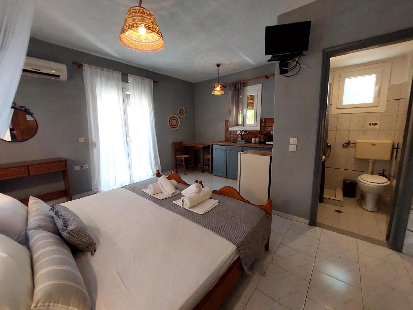 Georgia Apartments * Stafylos