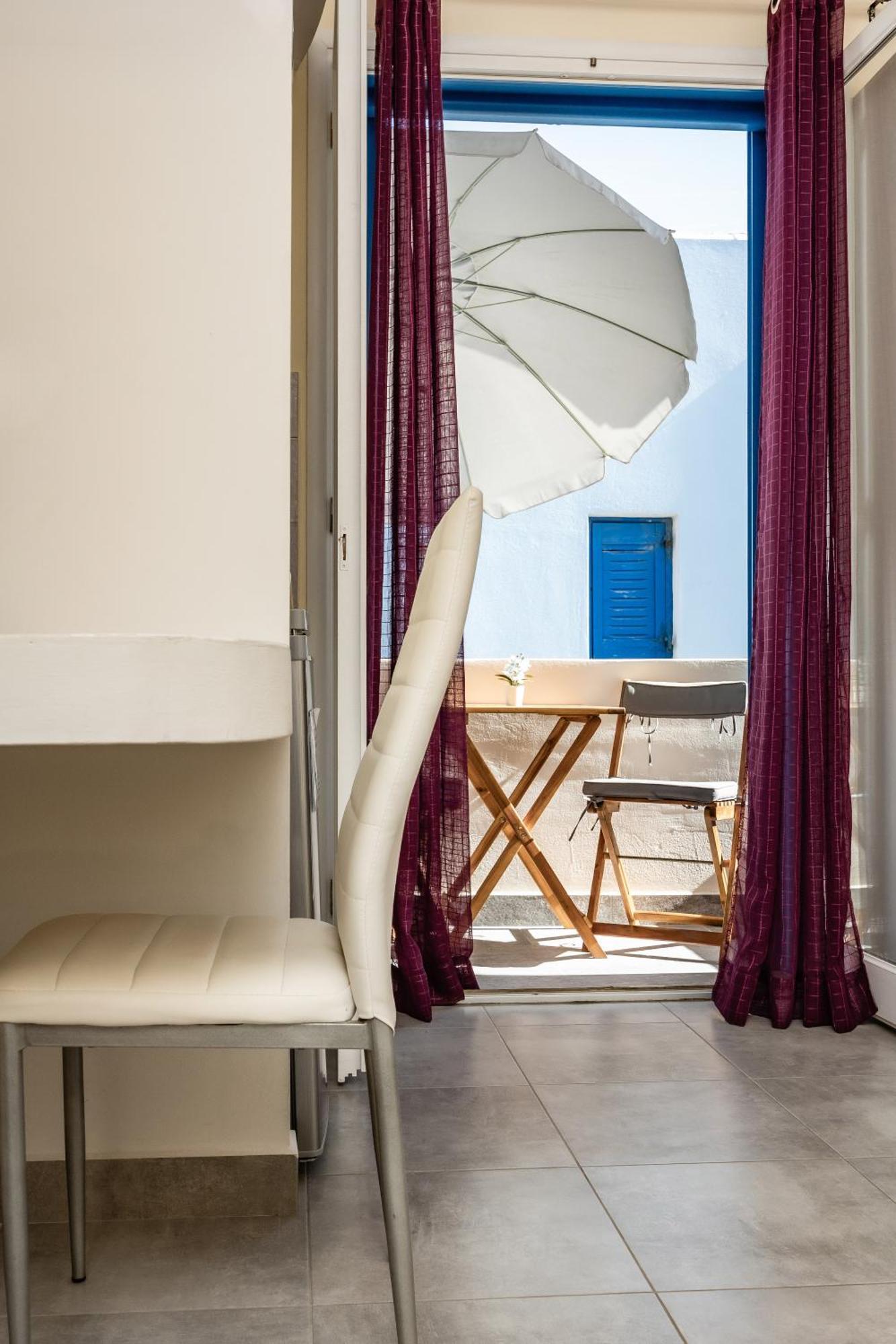 Lefkes Aparthotel *