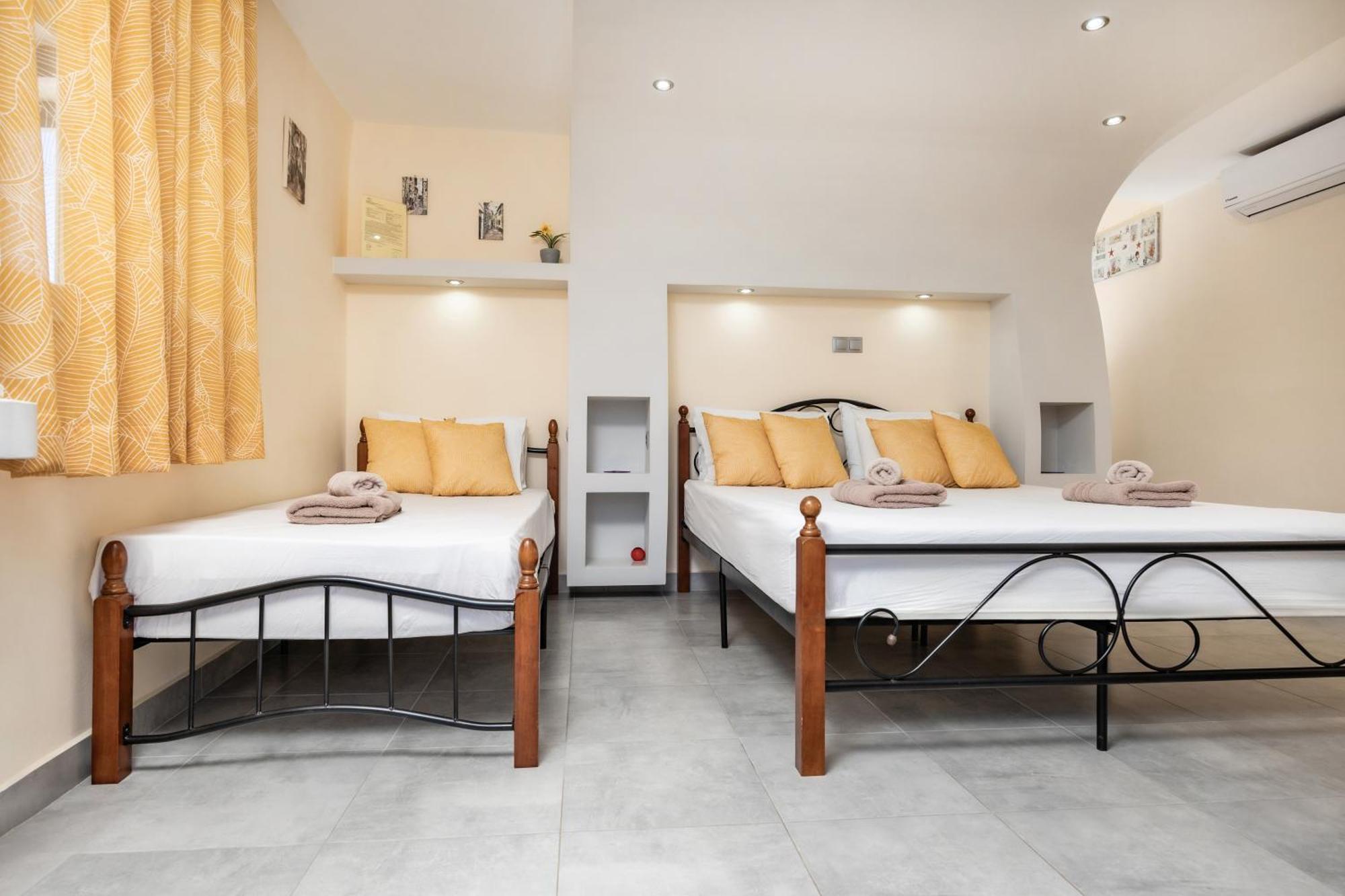 Aparthotel Lefkes Naxos City