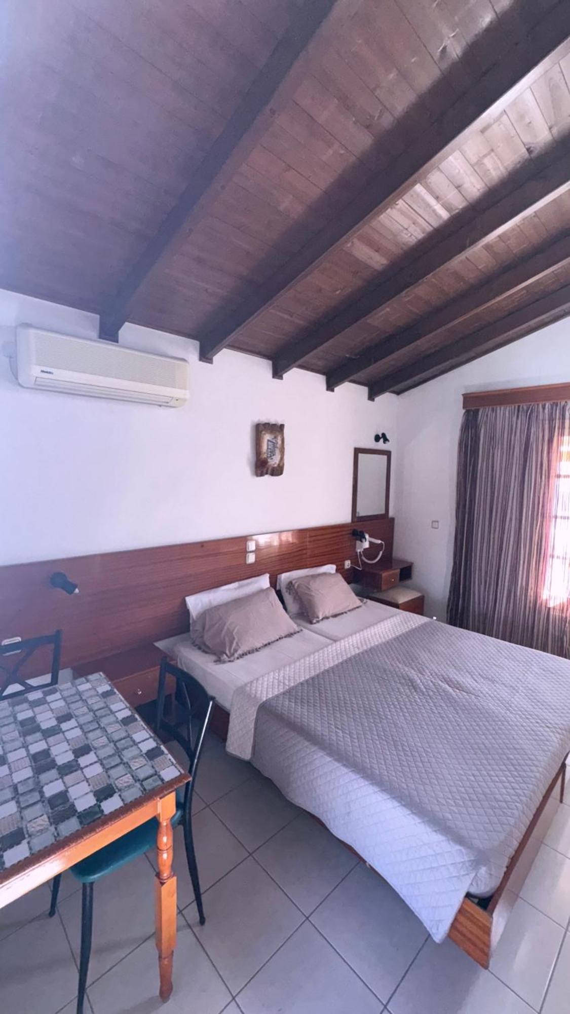 Dionysos Aparthotel Laganas