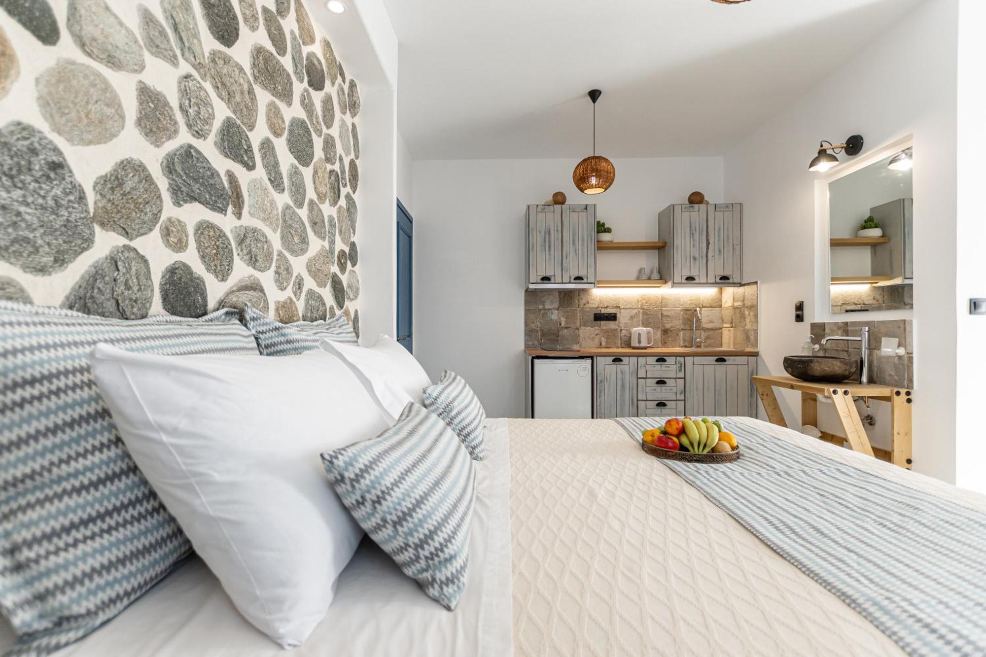 Hotel Arhontiko Naxos City