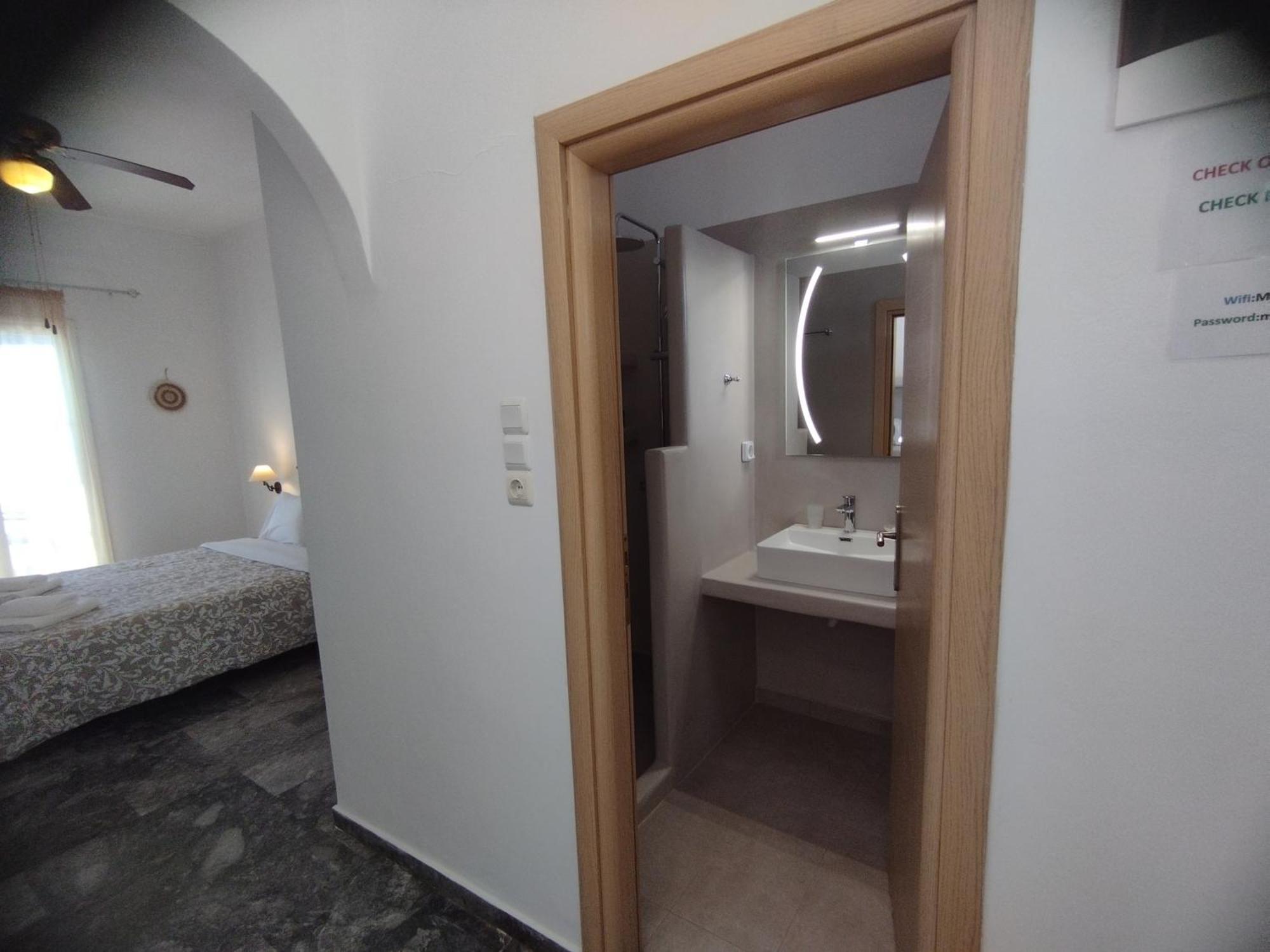 Aparthotel Marisini Sea View Batsi (Andros)