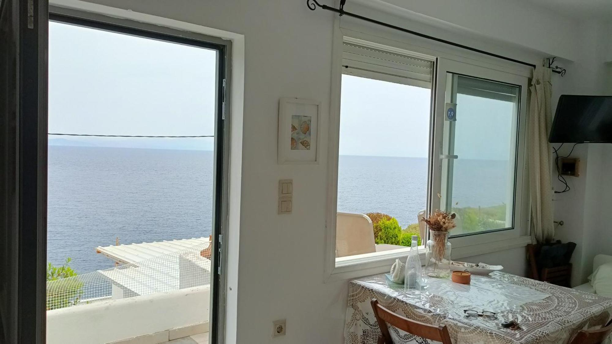 Holiday home Casa Martina 3 Front Of The Sea Vromopousi