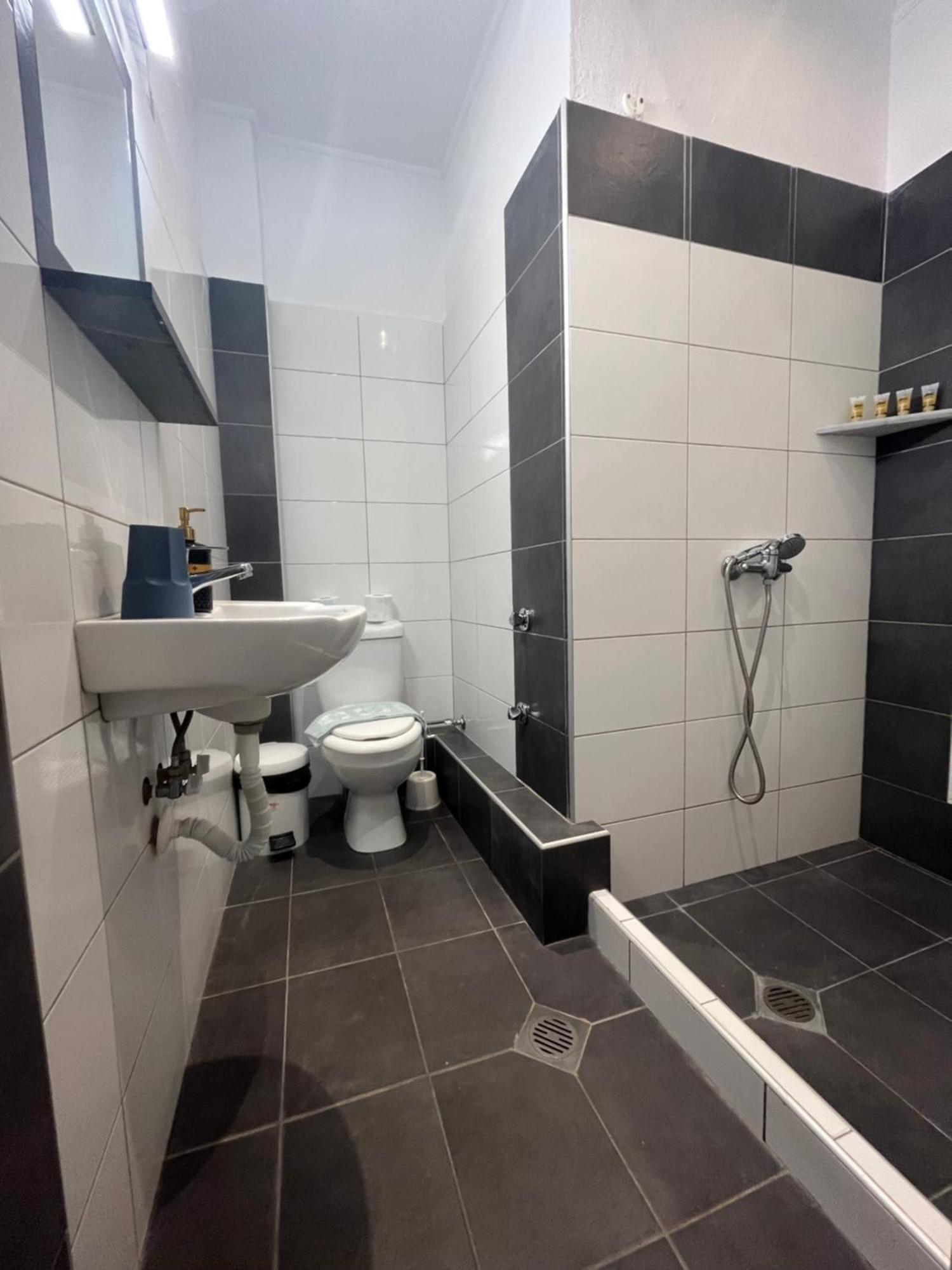Apartment House Kohili Nea Vrasna