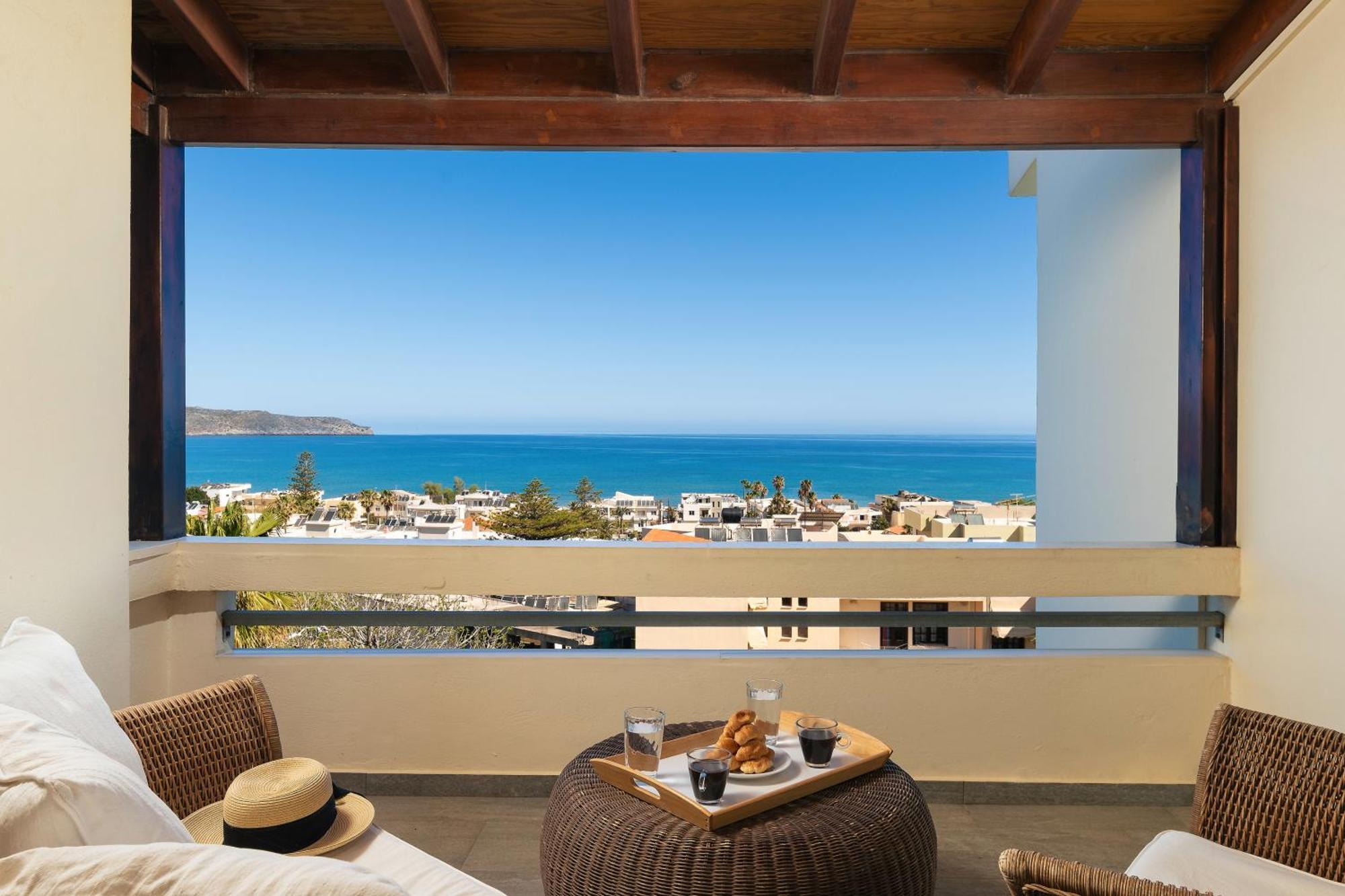 Seaview Garden - Heated Pool & Sauna *