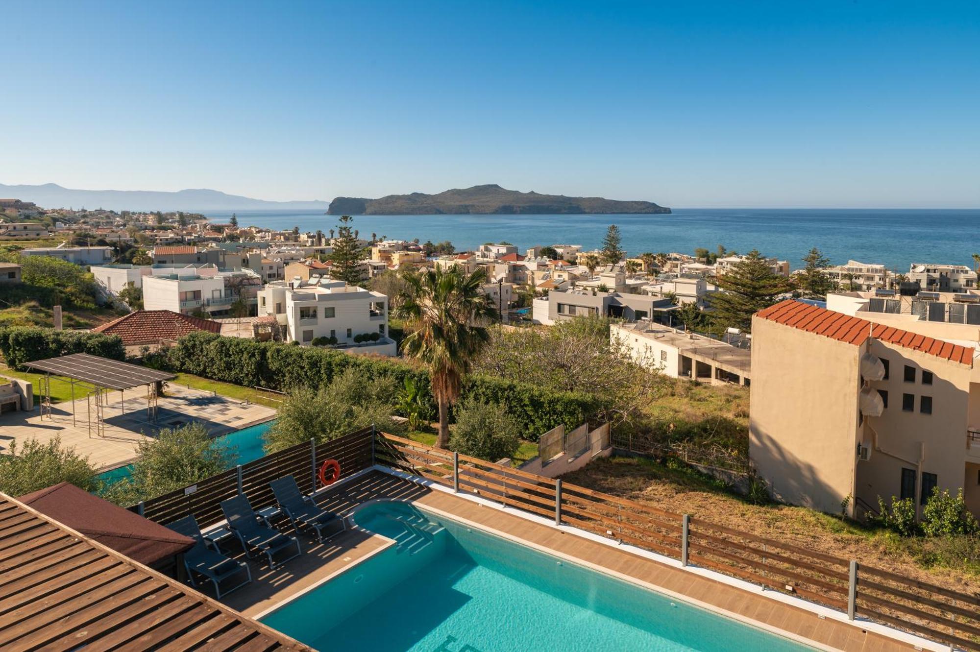 Seaview Garden - Heated Pool & Sauna Stalos