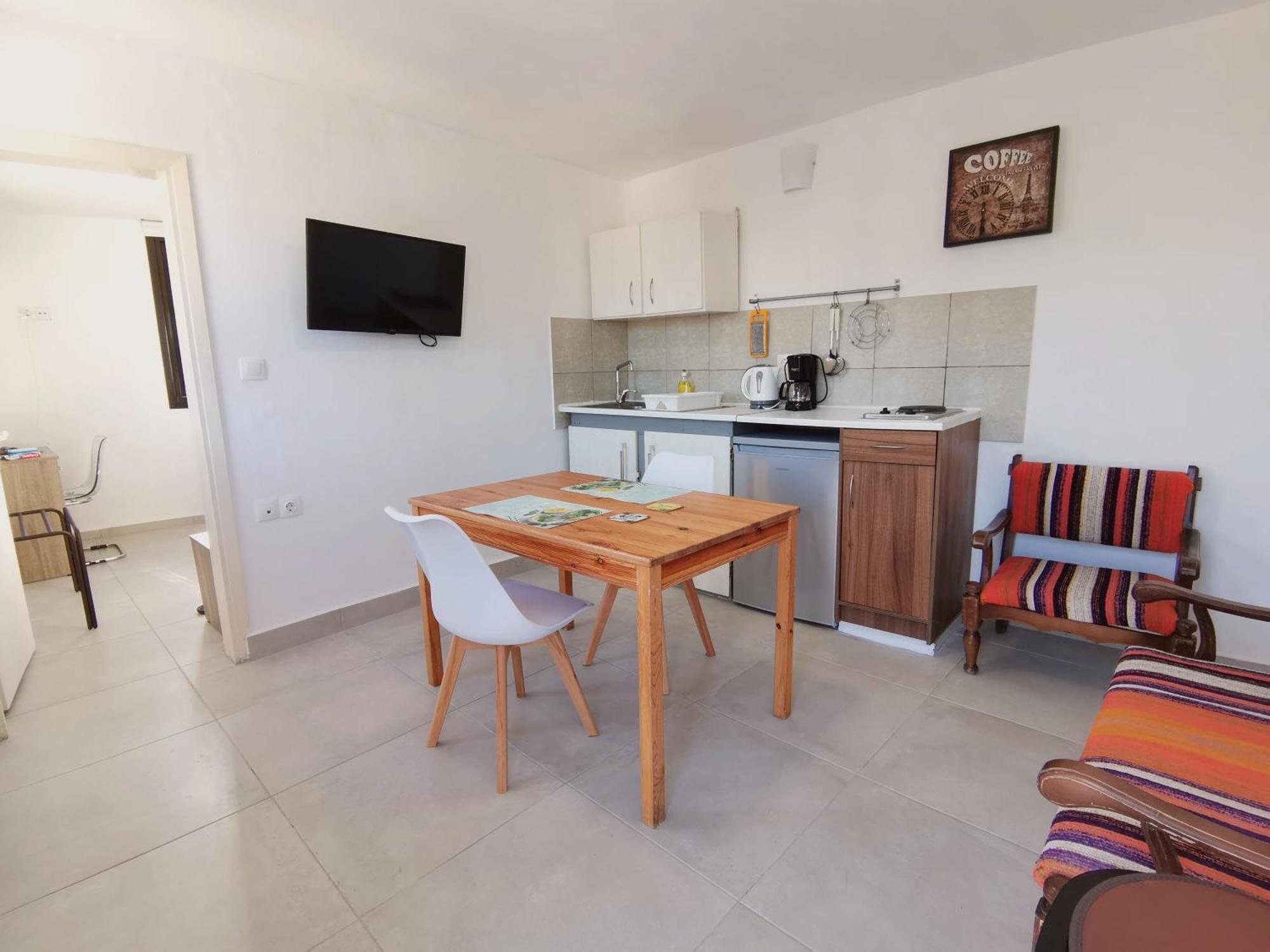 Loft For 2 In Rhodes Town Near Elli Apartment *