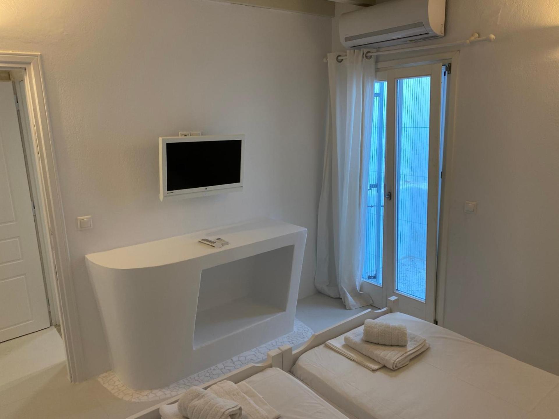 Rineia Complex By Live&travel * Mykonos Town
