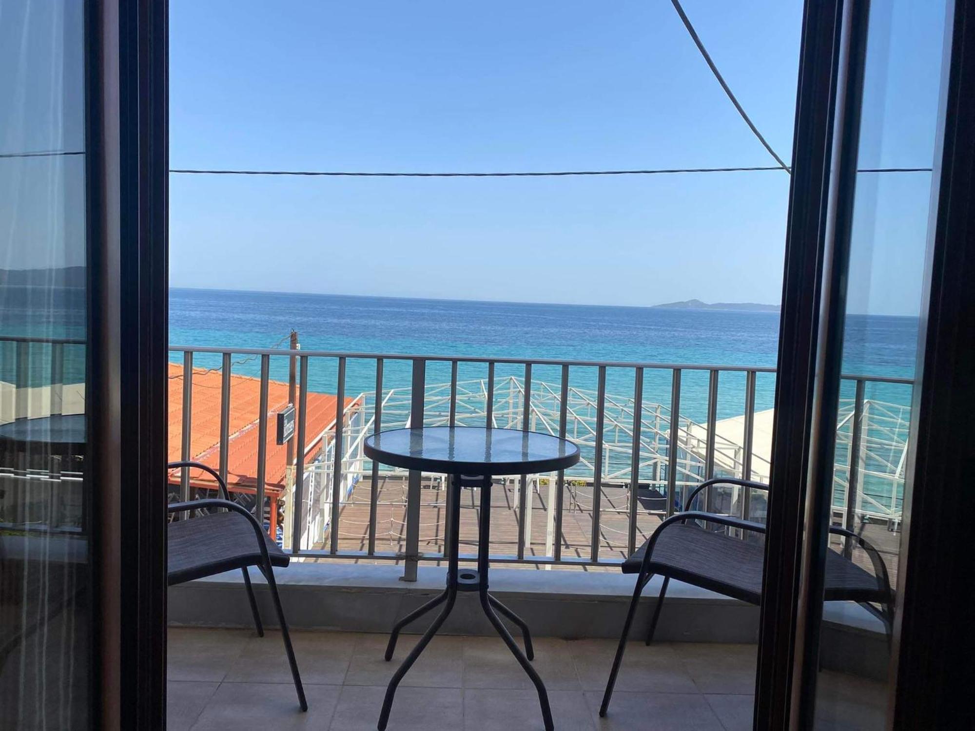 Apartment Diolkos Nea Roda