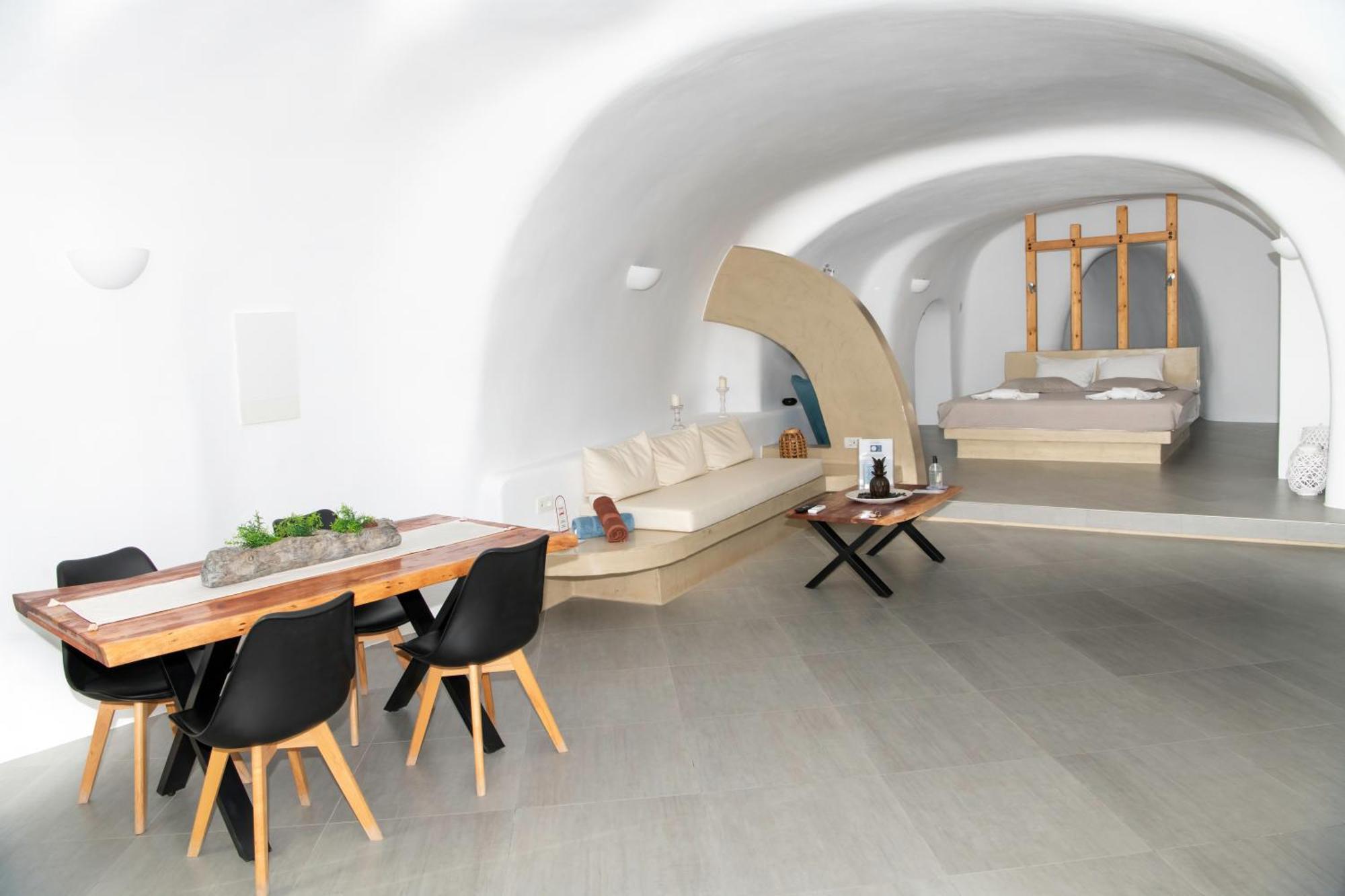Luxe Efis Sea View 4 & 4 Prive Jacuzzi * Imerovigli (Santorini)