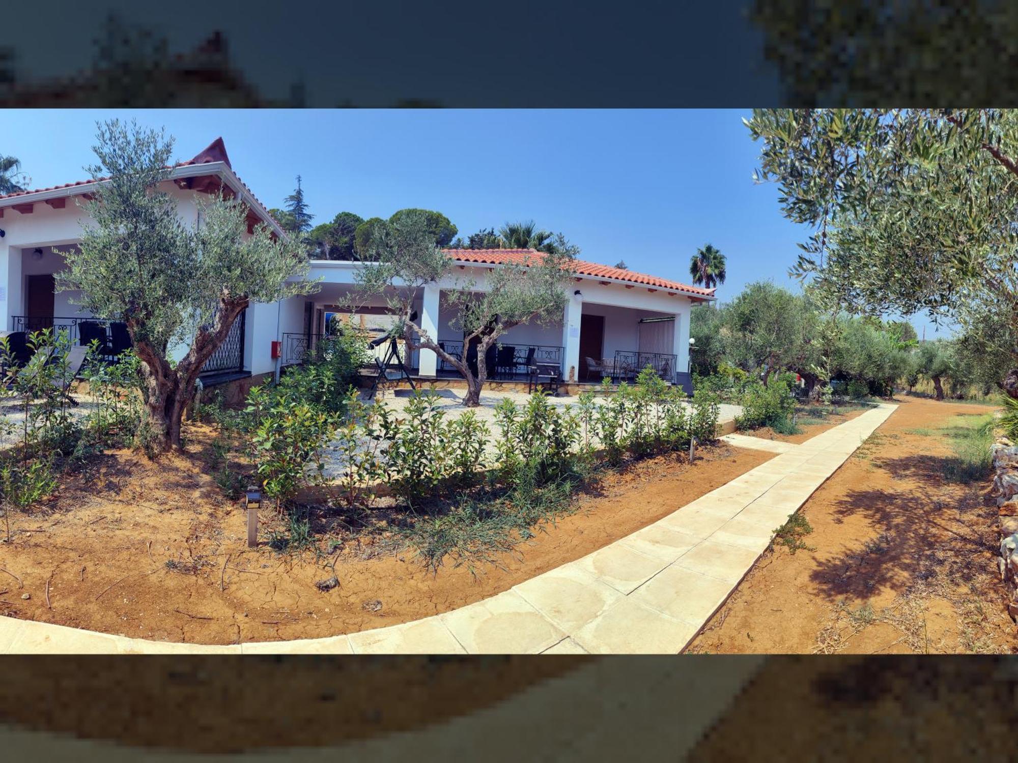 Arokariapartments Holiday home