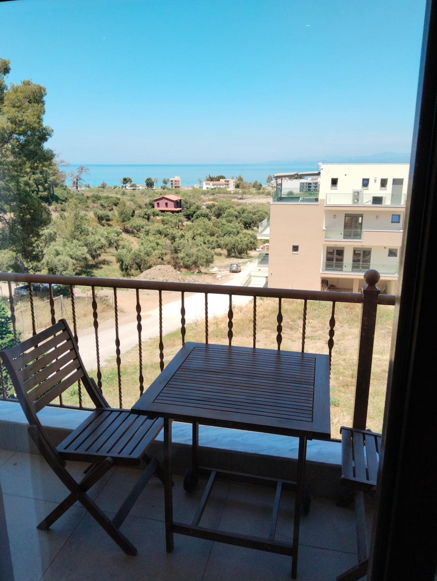 Theasis1 Holiday home