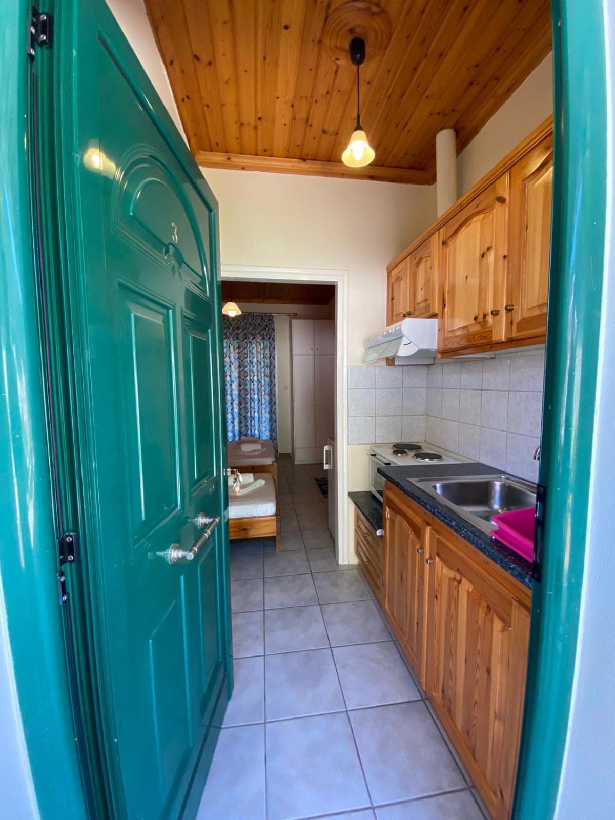 Marathes Studios Aparthotel *