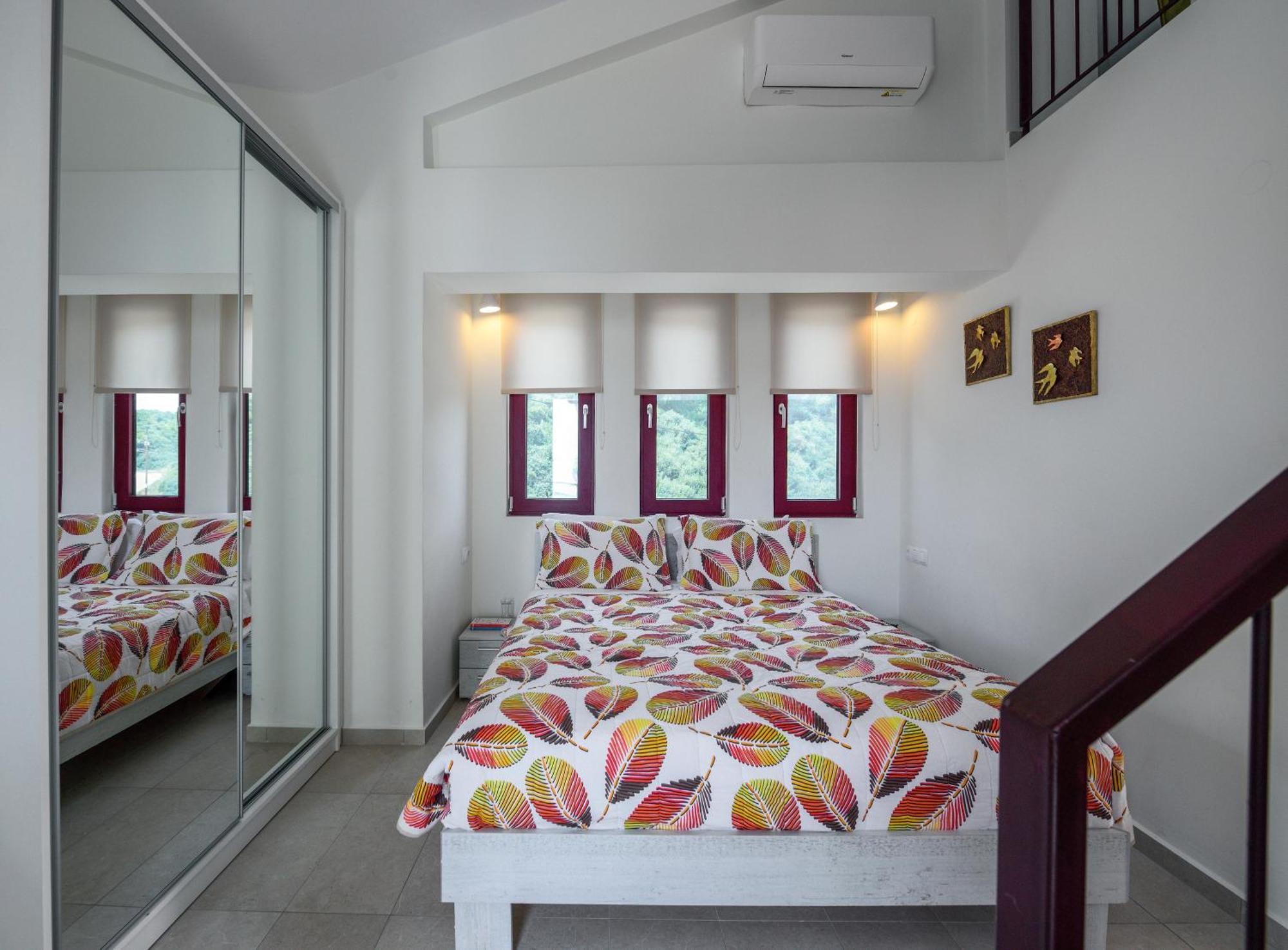 Elpiniki Luxury Aparthotel Nea Poteidaia