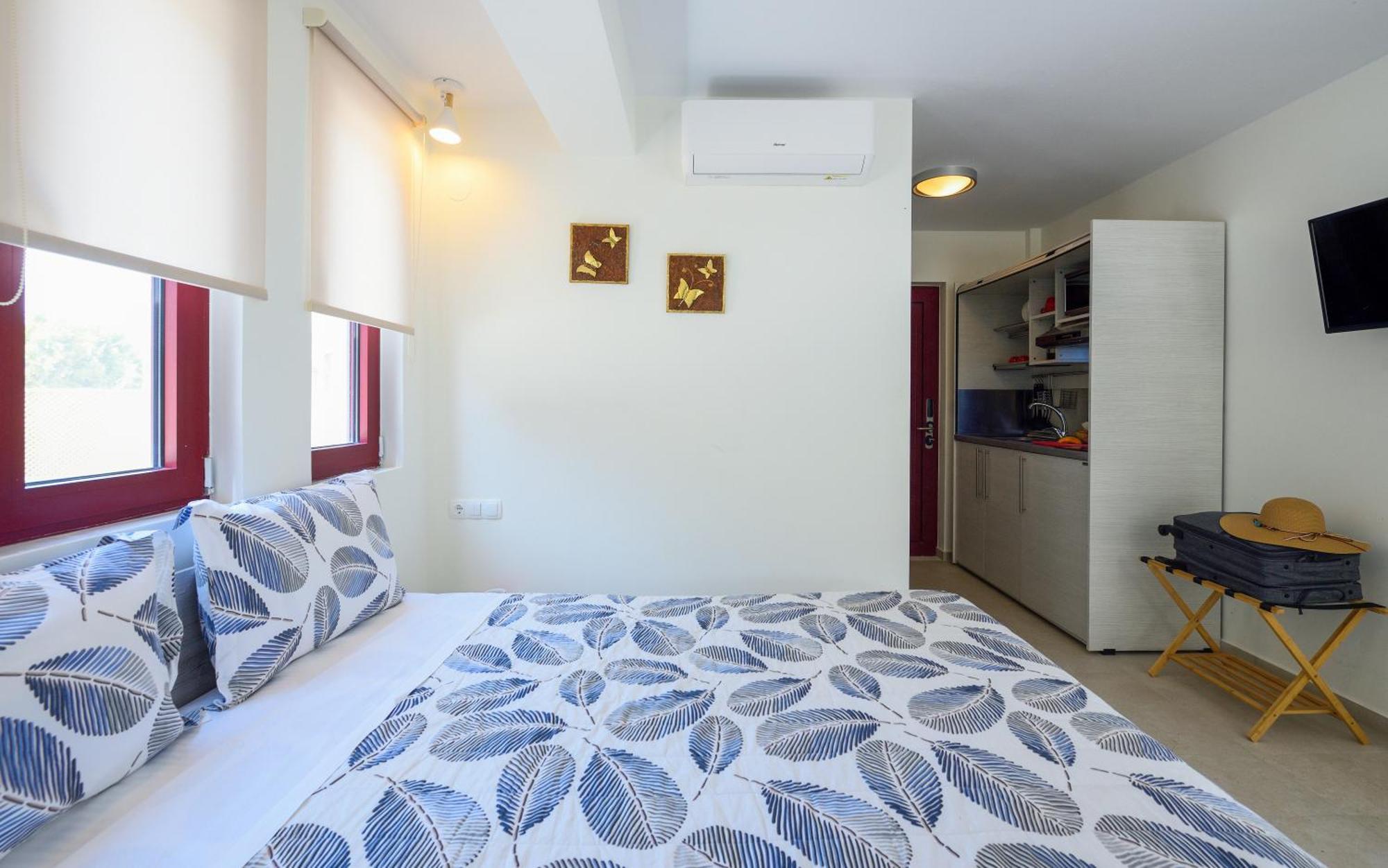 Aparthotel Elpiniki Luxury Nea Poteidaia