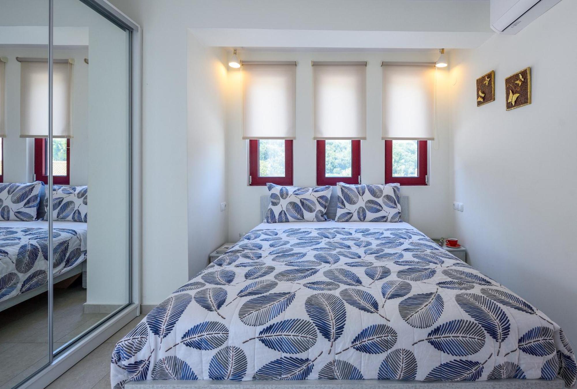 Elpiniki Luxury Nea Poteidaia