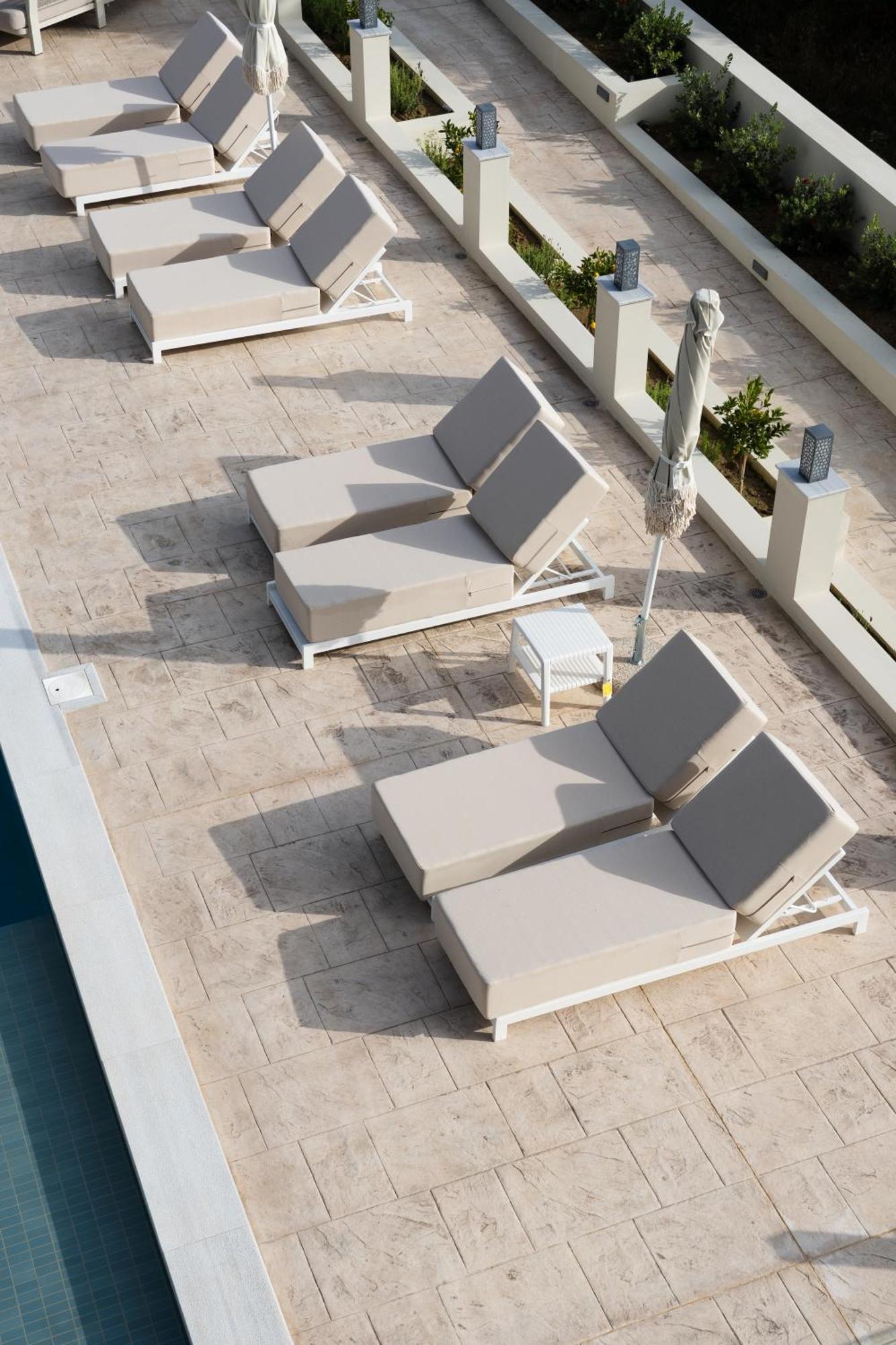 Mamfredas Luxury Planos (Zakynthos)