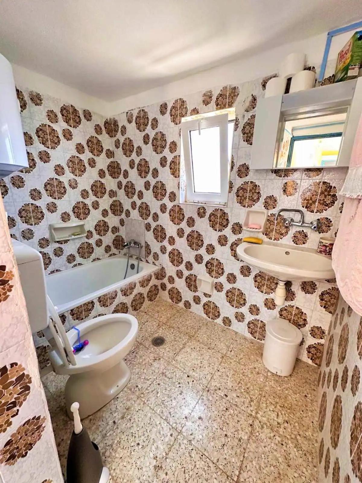 Amοopi Villa