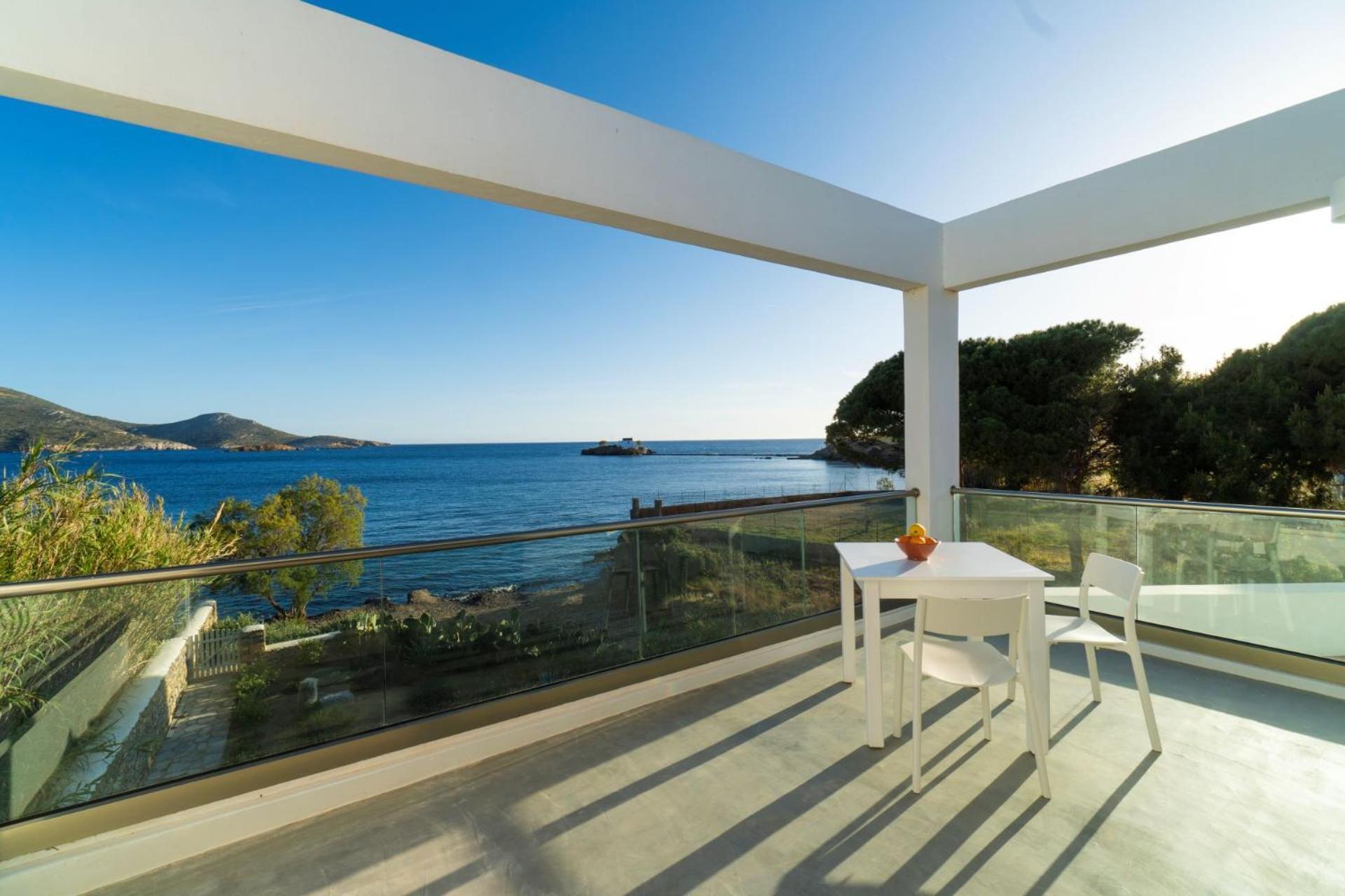 Villa Agios Isidoros *