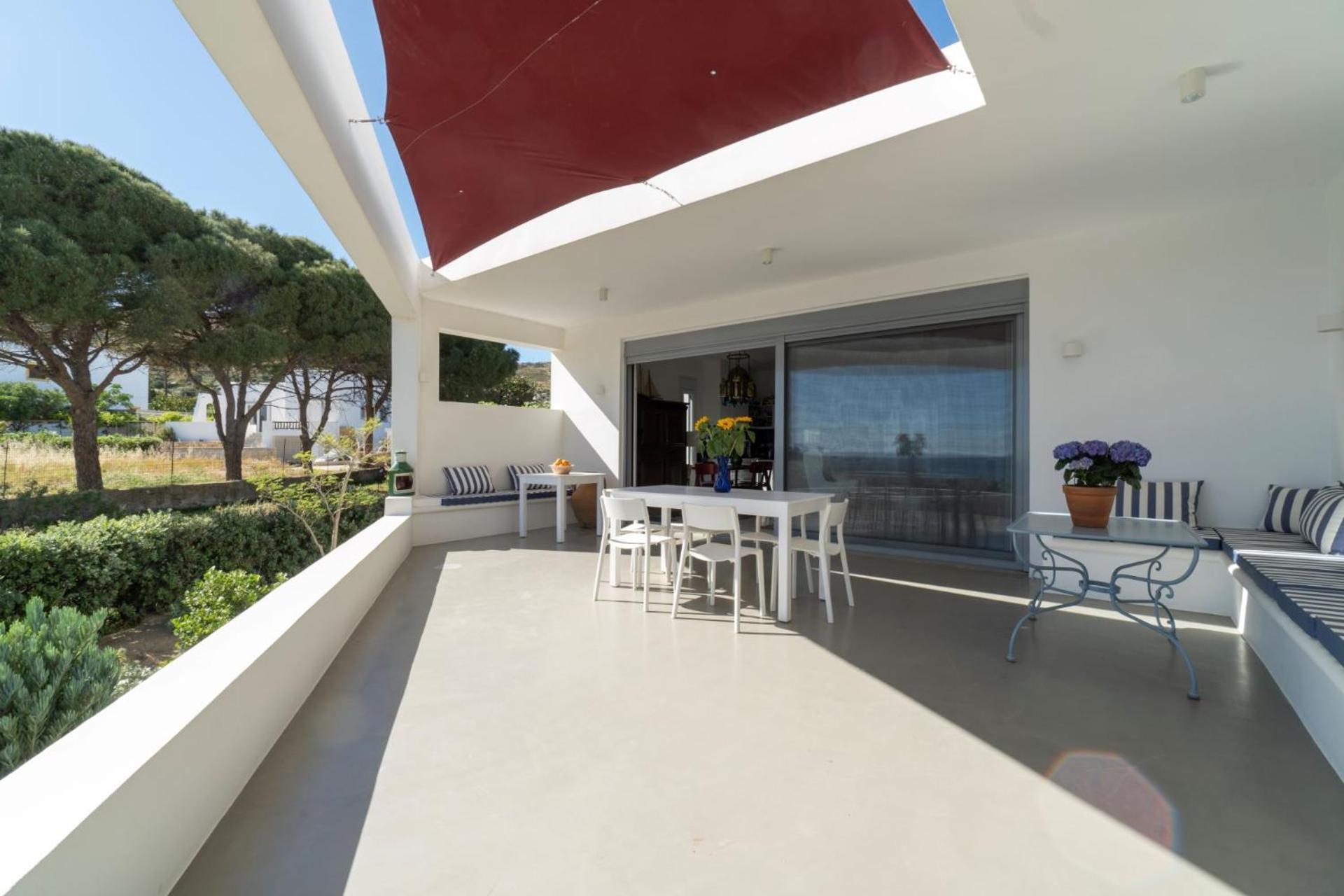 Agios Isidoros * Gourna