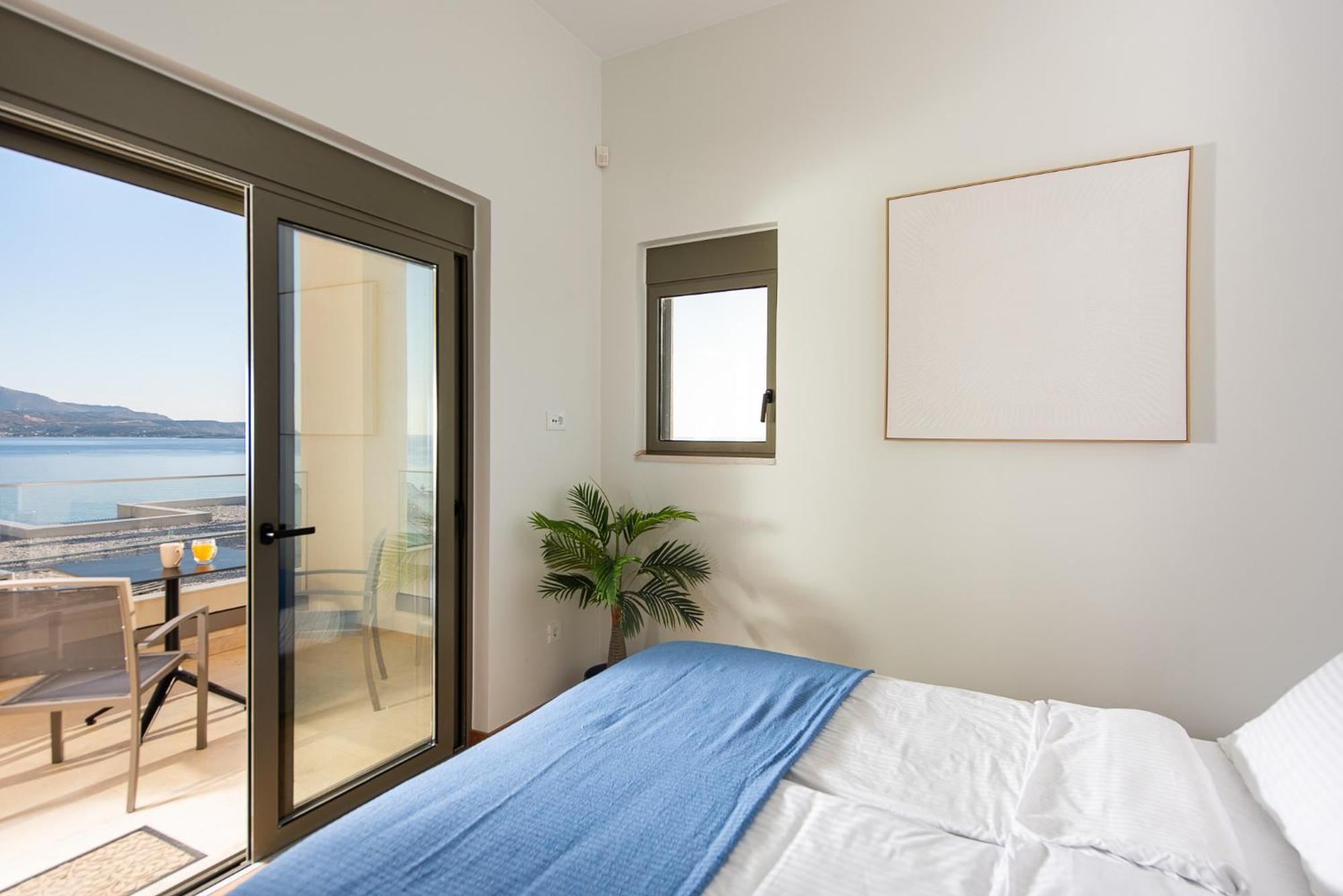 Seascape Apartment *