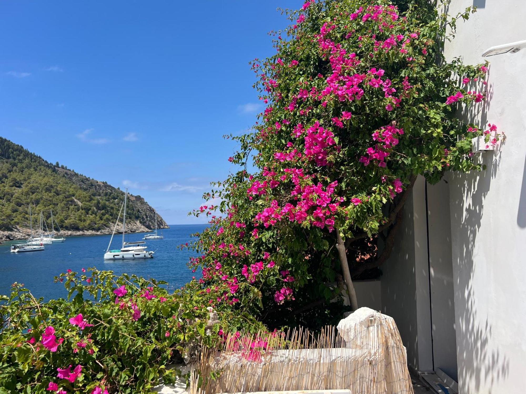 La Casa Sulle Rocce House On The Rocks Holiday home