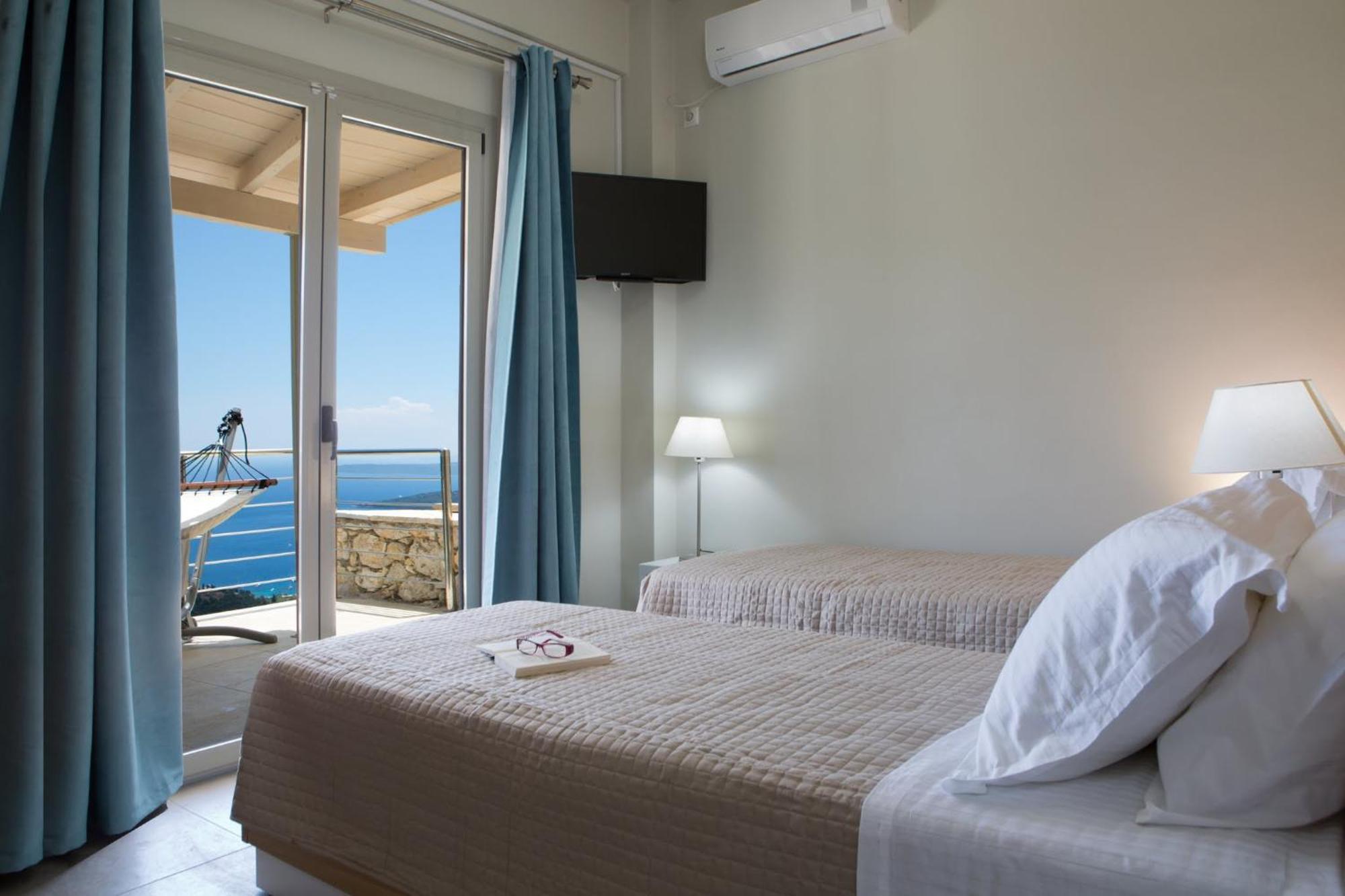 Gialos Villa Fternon