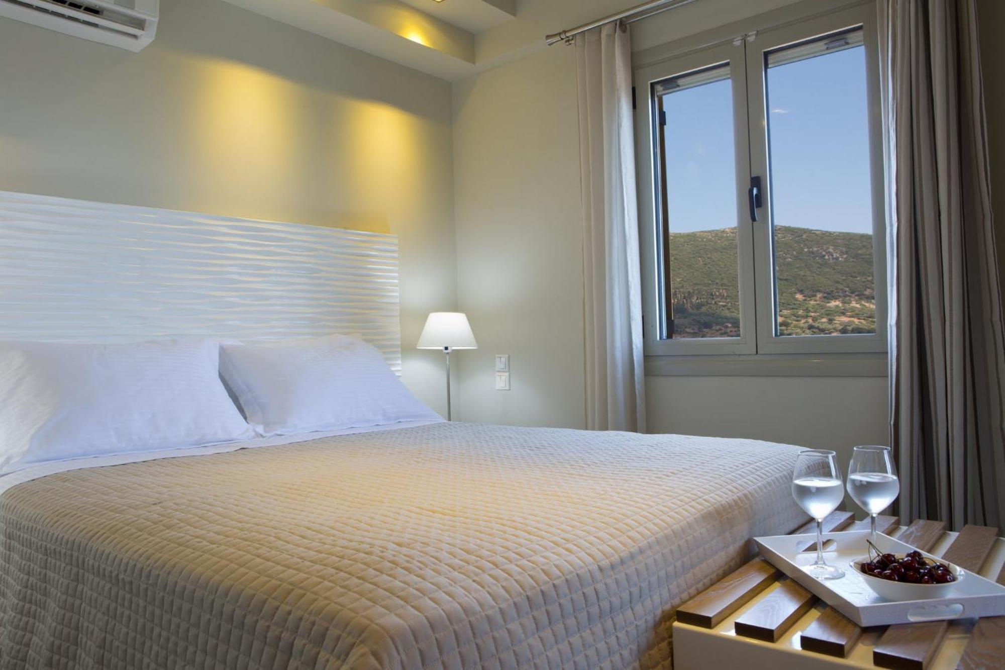 Gialos Villa Fternon