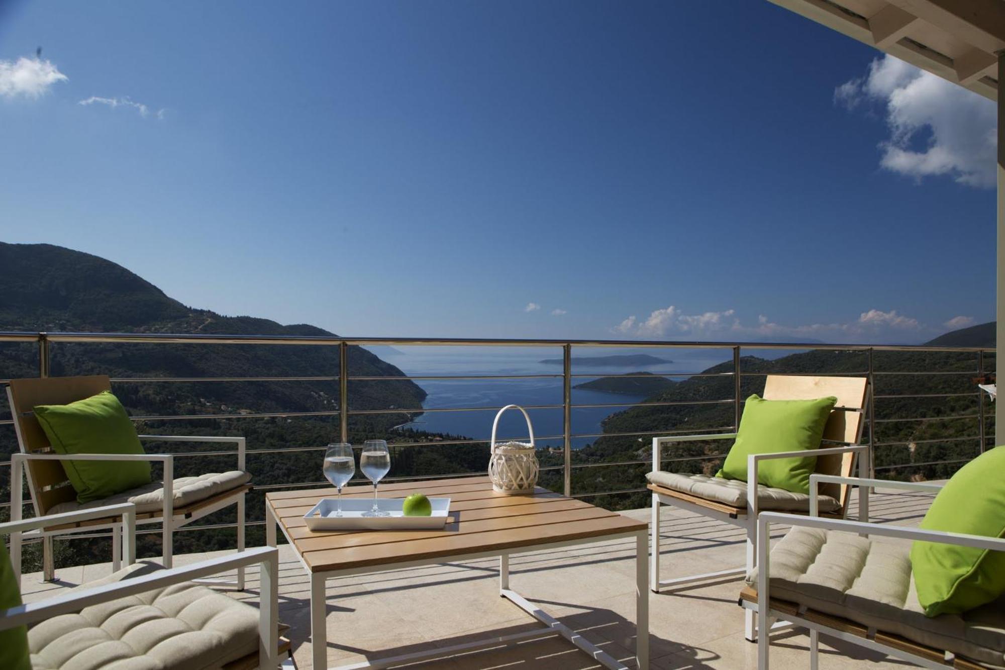 Ilios Villa