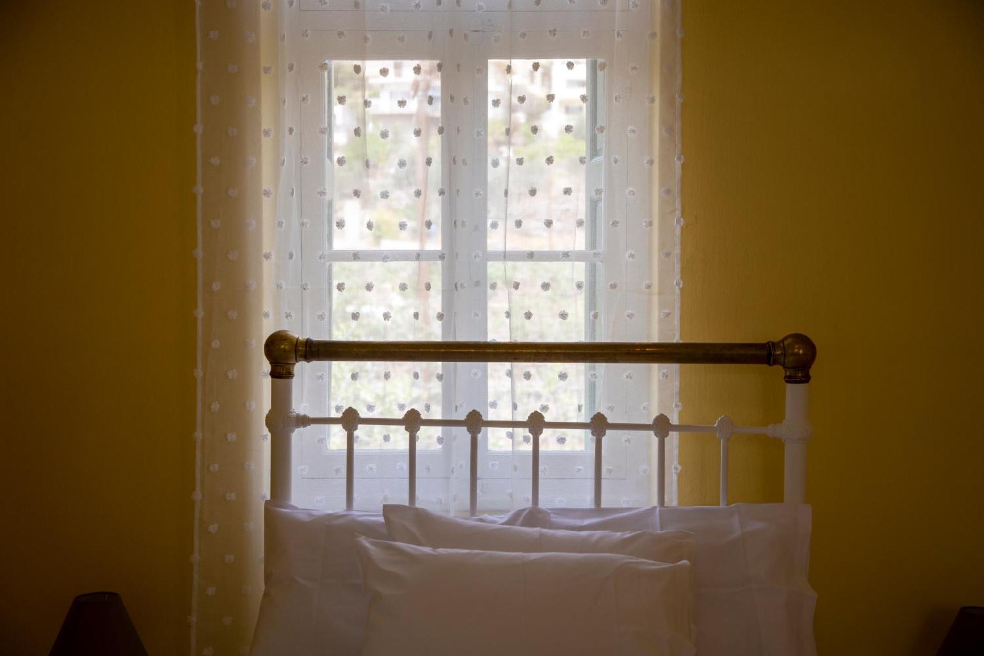 Cheloni Manor House Apartment *