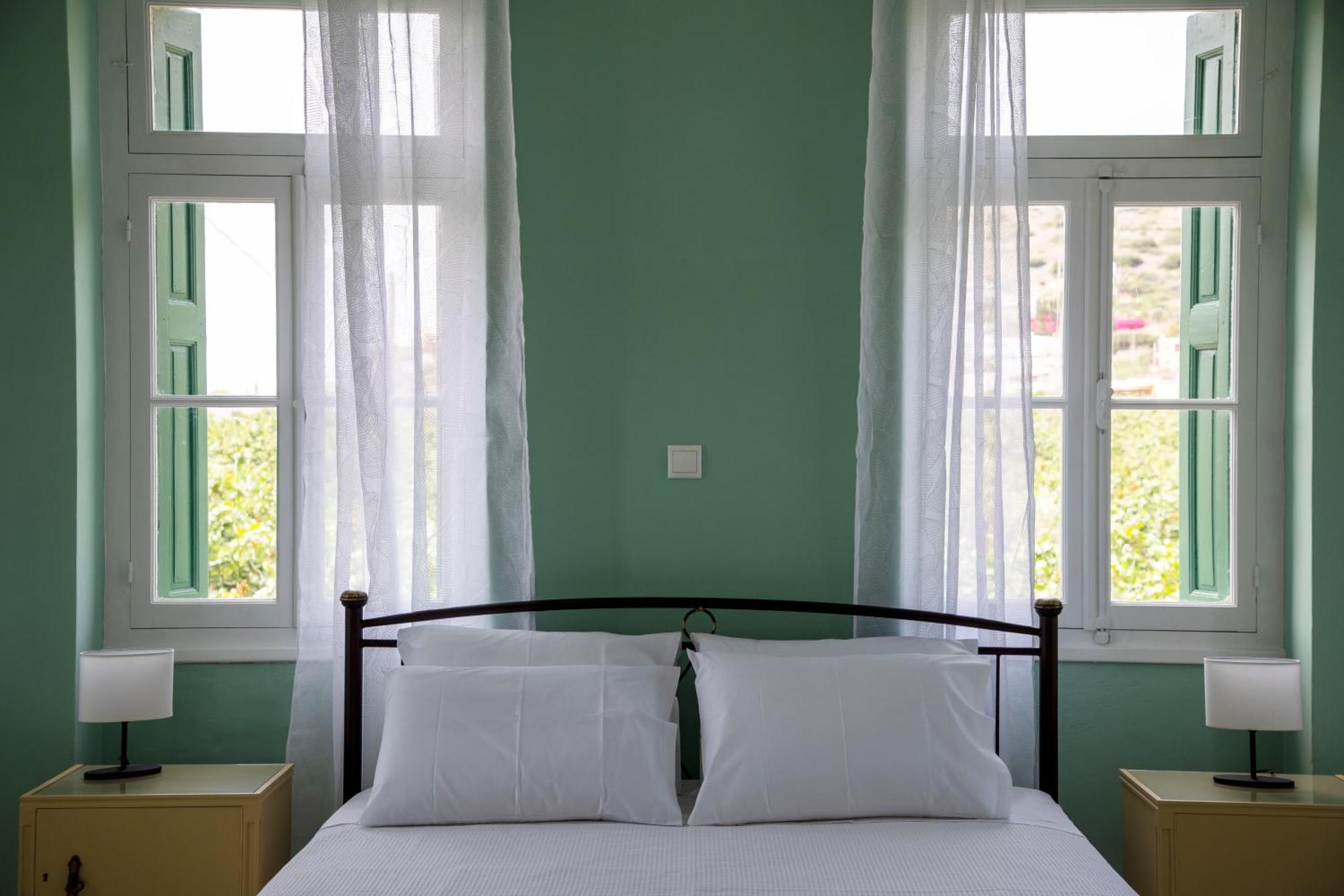 Cheloni Manor House Kapotidhes