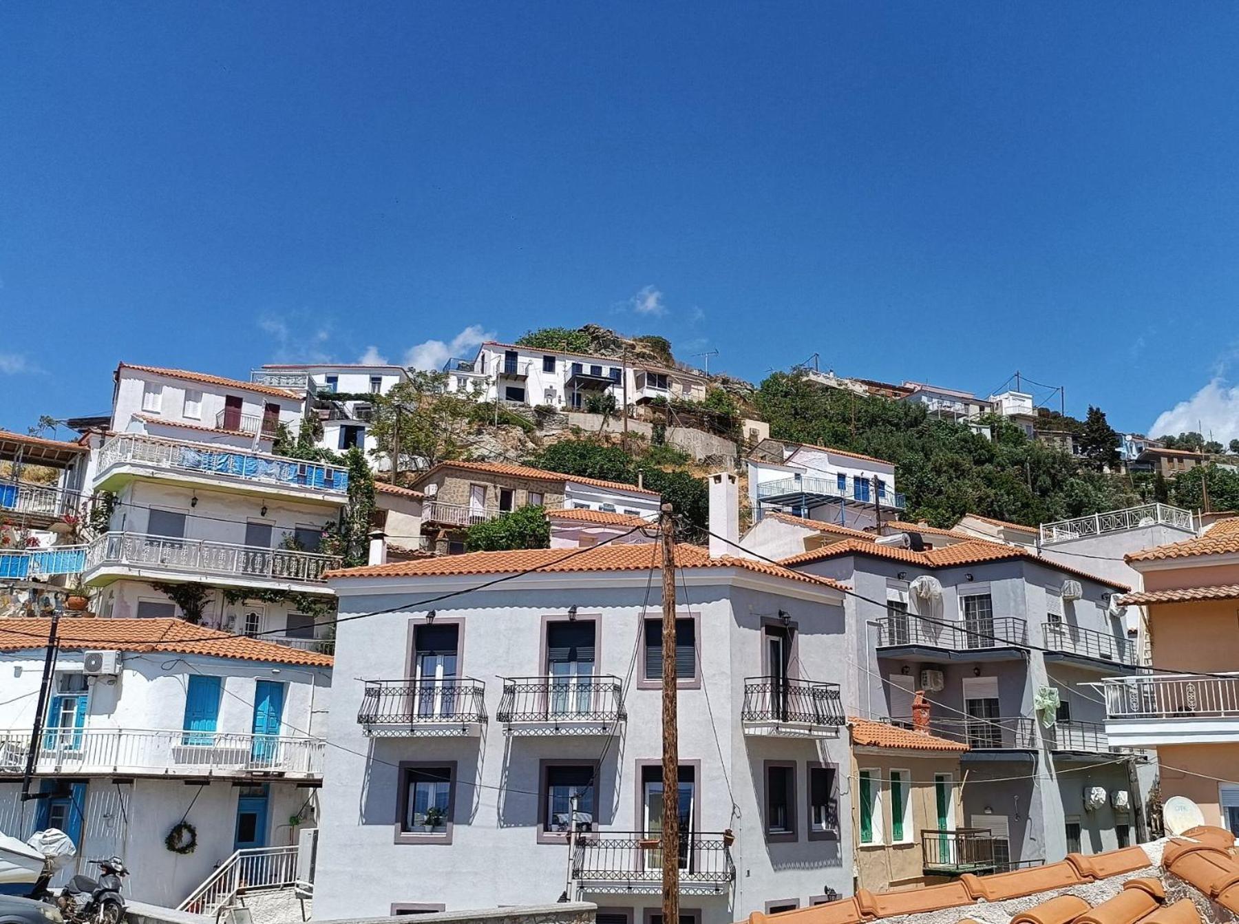 Apartment Ammoudeli Coastal Escape Plomari