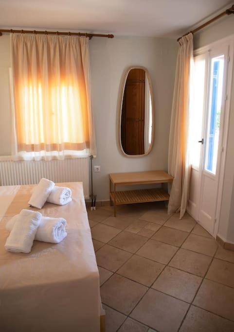 Apartment Amarados Syros *