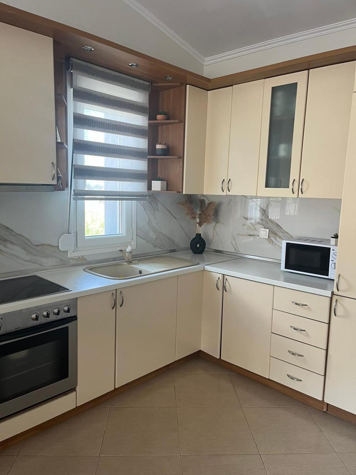 Sunny Luxury House Iraklitsa