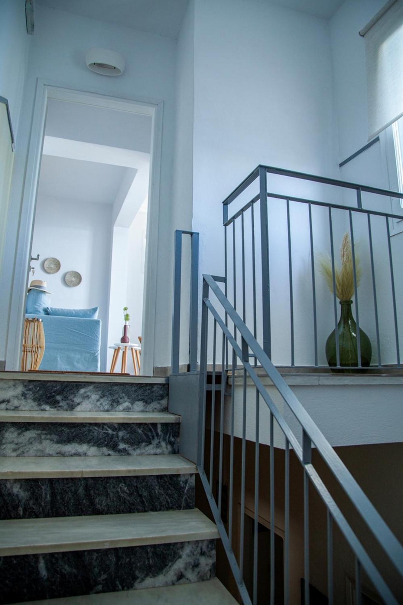Lalaros Apartment *