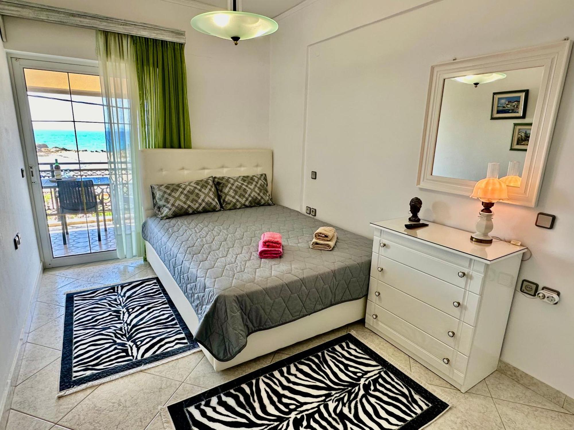 Apartment Bratis House *