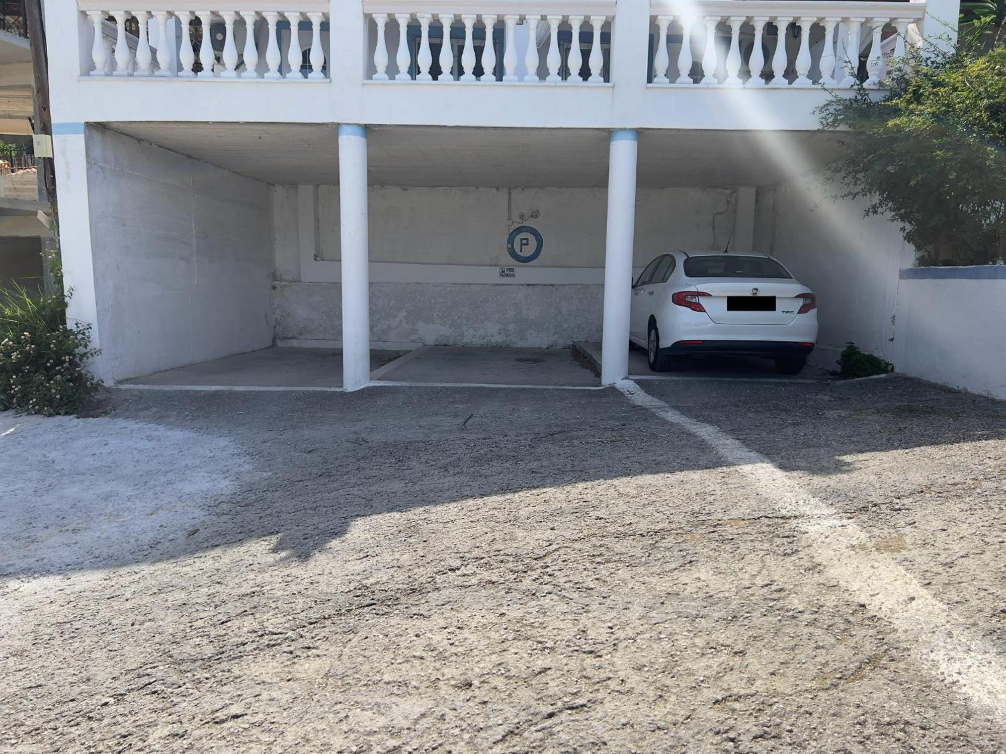 Aparthotel Corfu Andromaches Achilleion