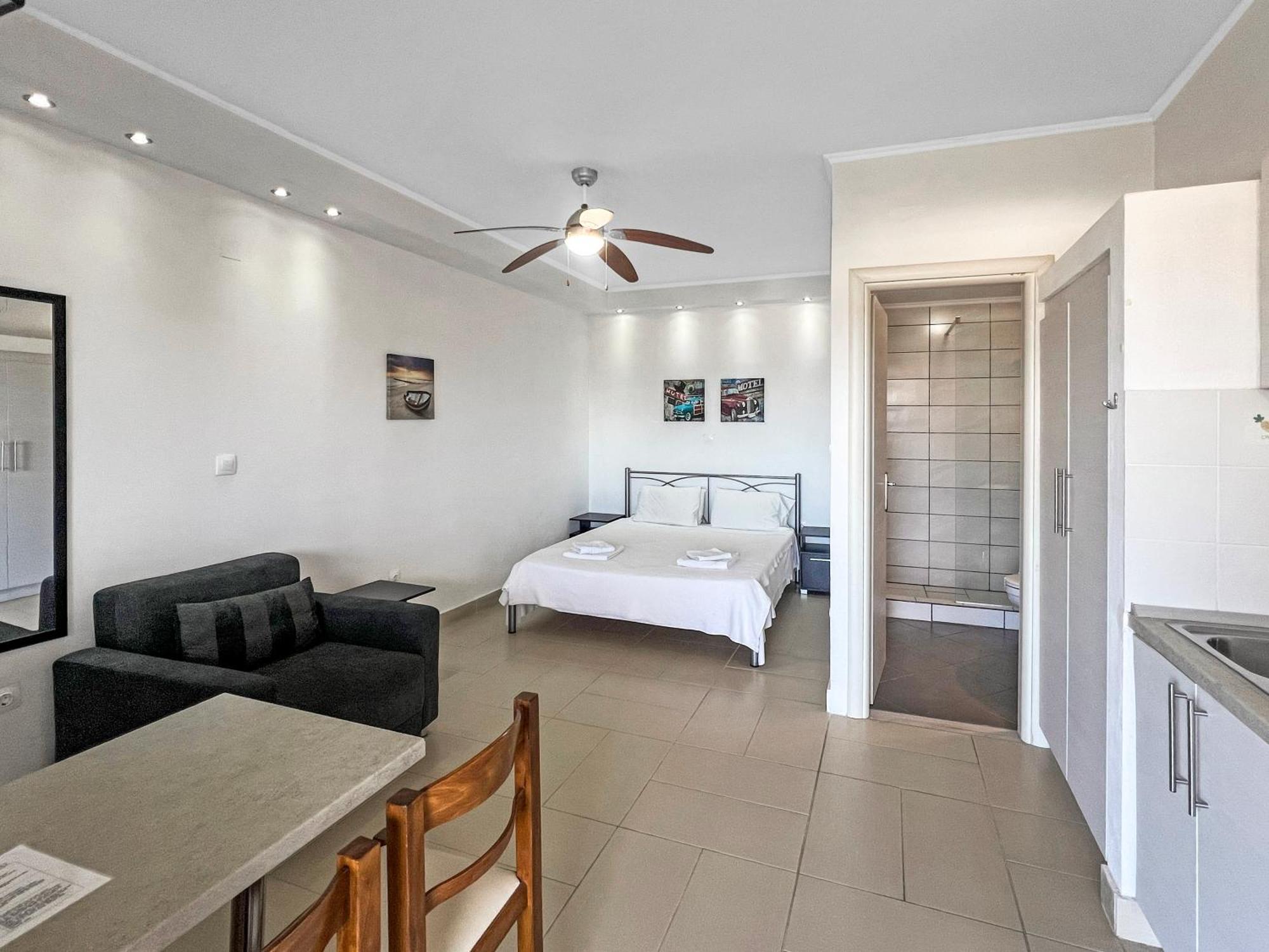 Corfu Andromaches Aparthotel Achilleion