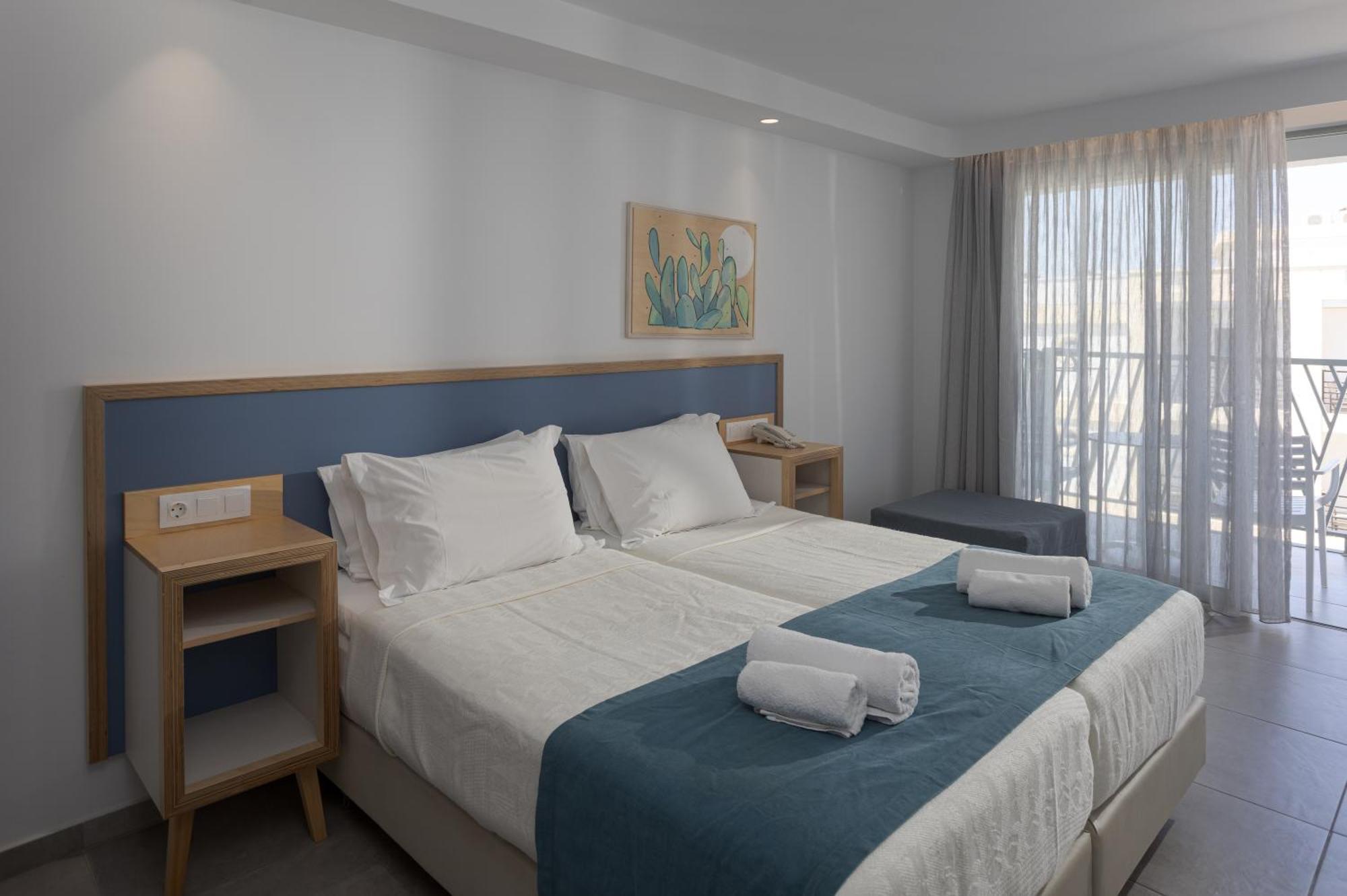 Hotel Alia By Estia