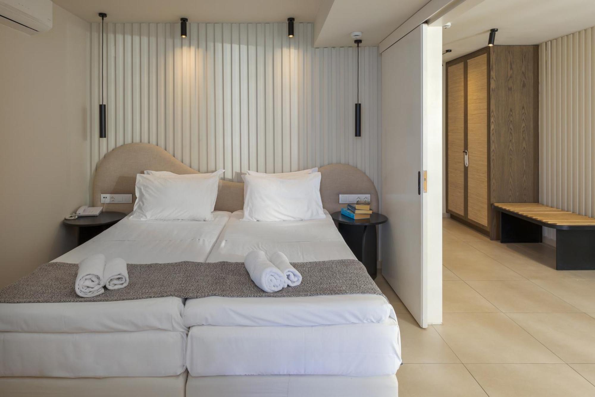 Hotel Alia By Estia